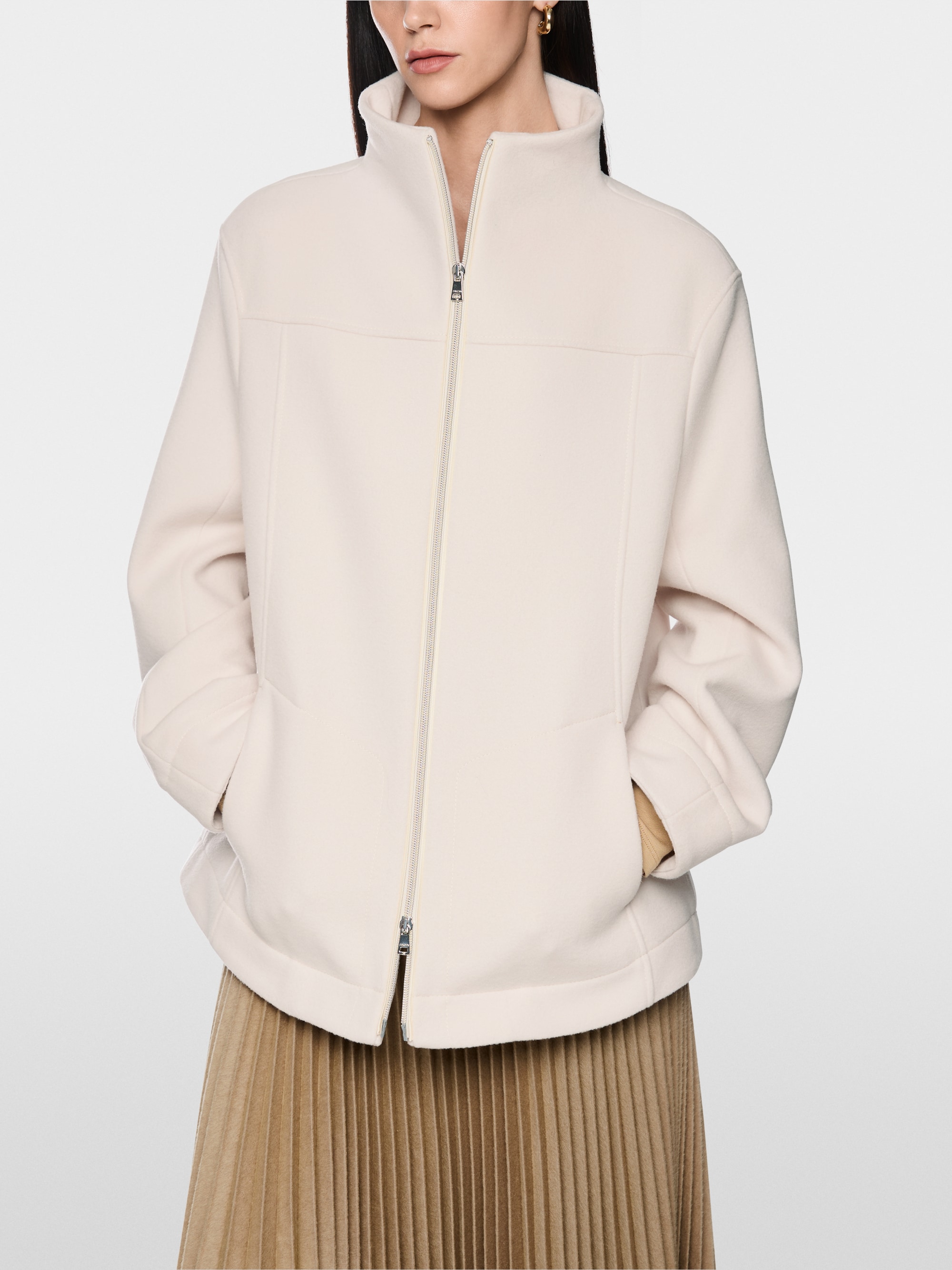 Jacket in new wool with cashmere