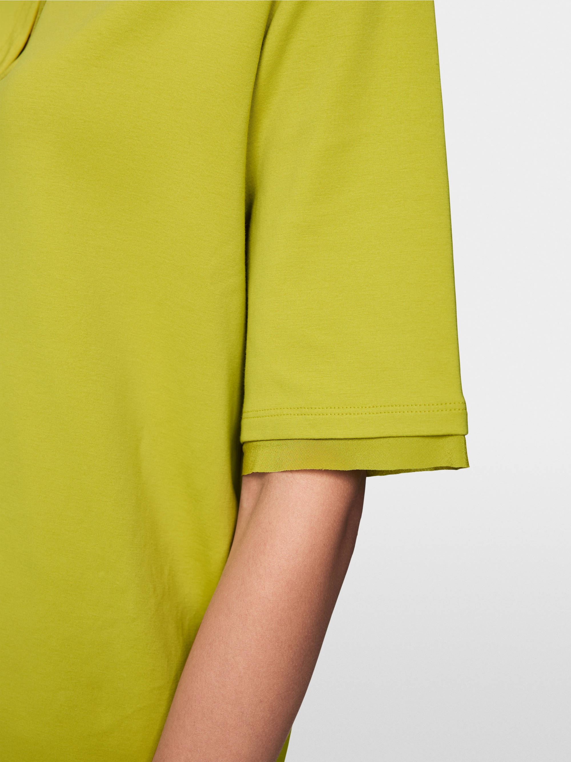 Elegant T-shirt