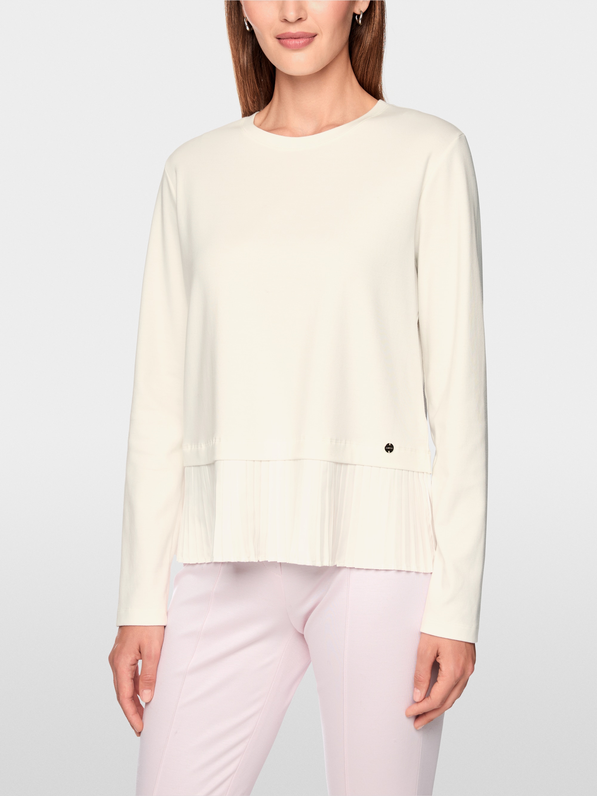 Shirt with pleated flounce detail