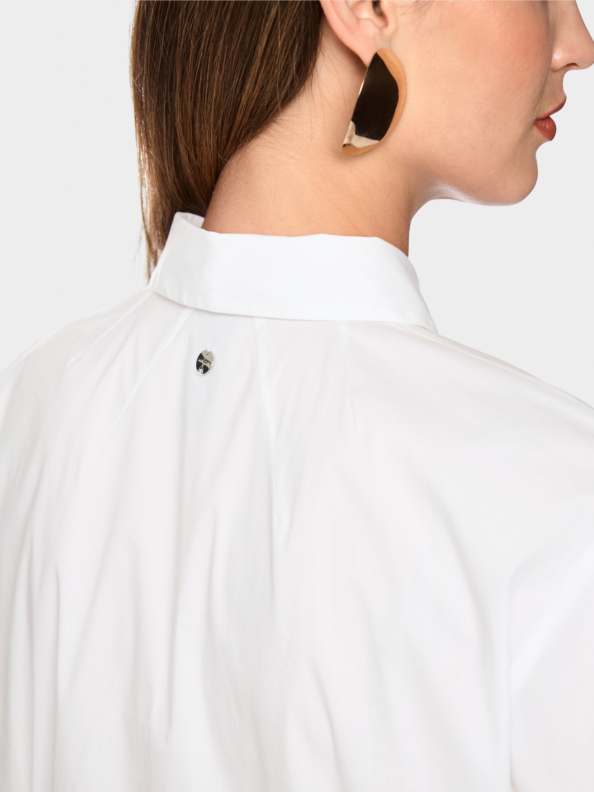 Stretch cotton blouse with seam details