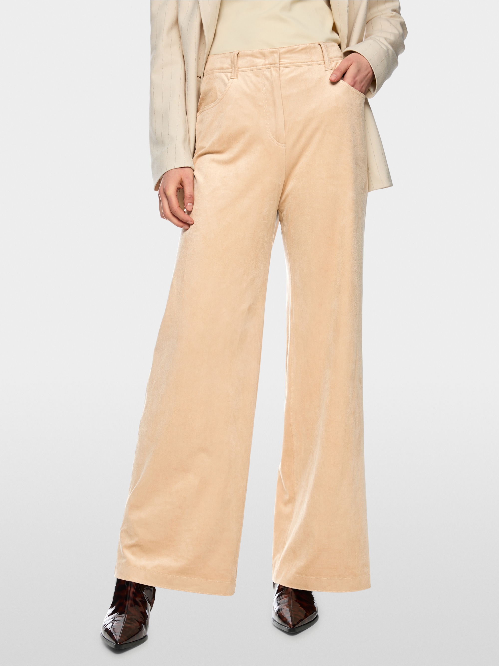 WARRI wide fit, high waist trousers