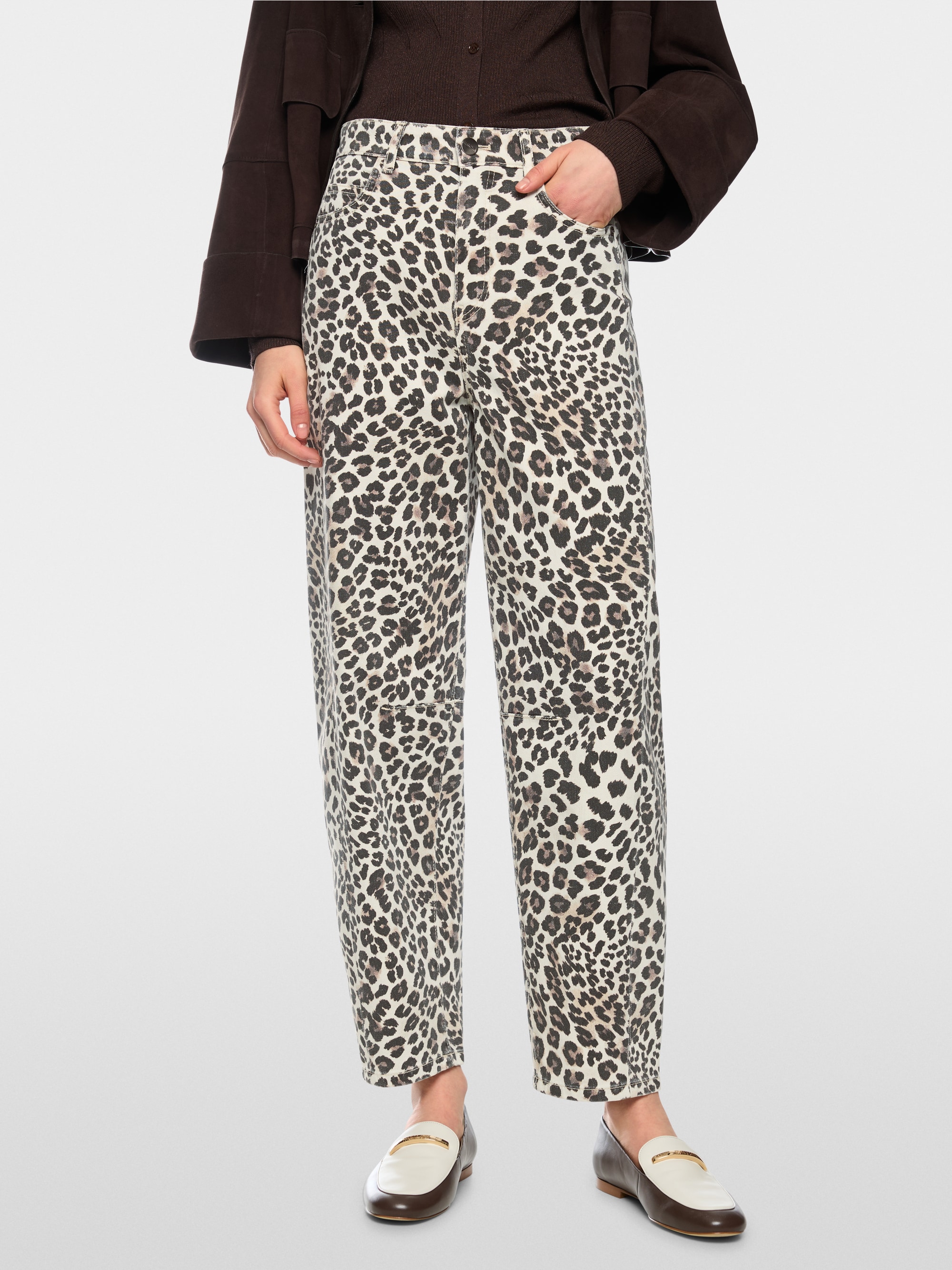 RUMA relaxed fit O-shape jeans