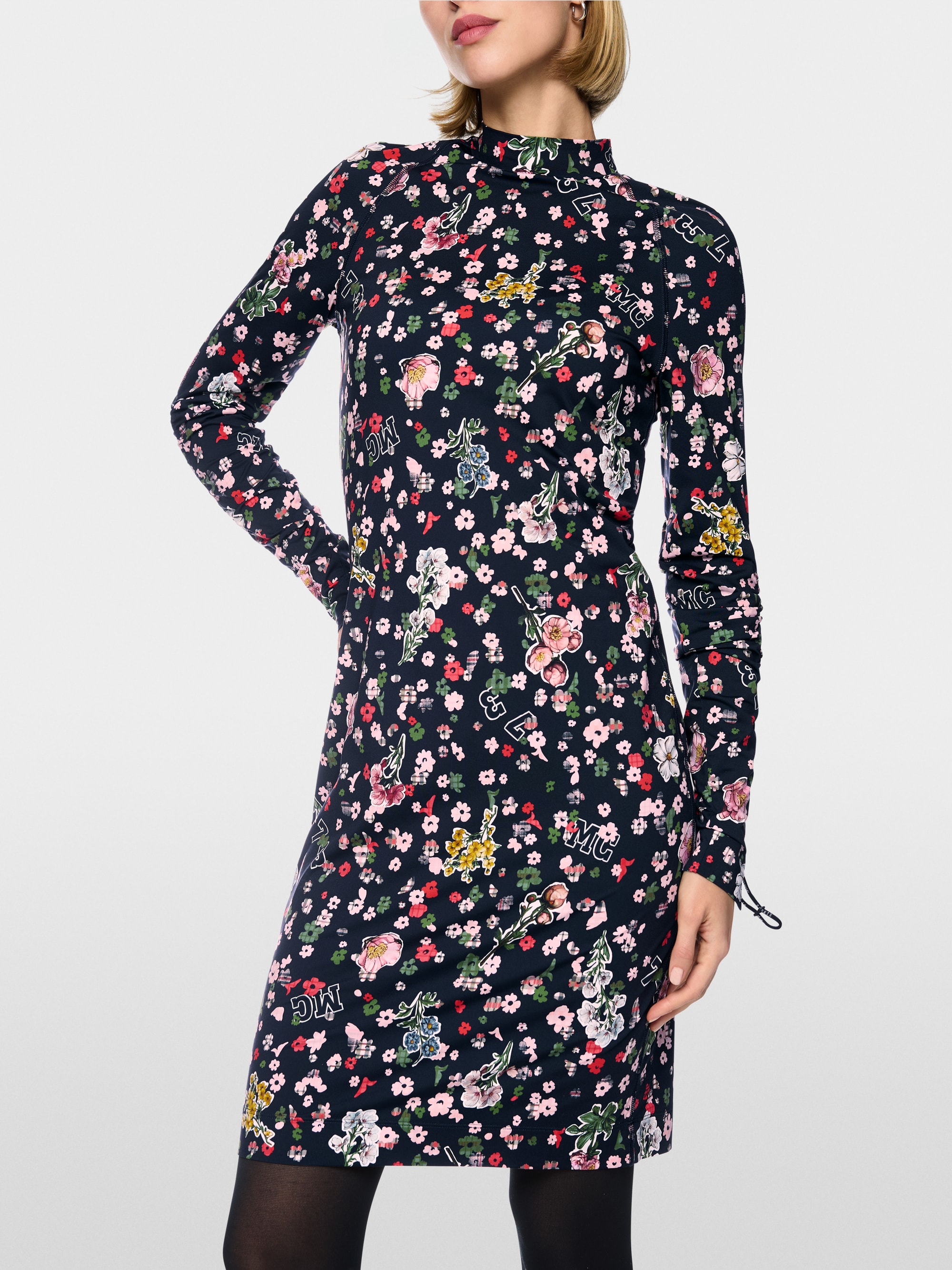 Robe à col roulé avec imprimé intégral