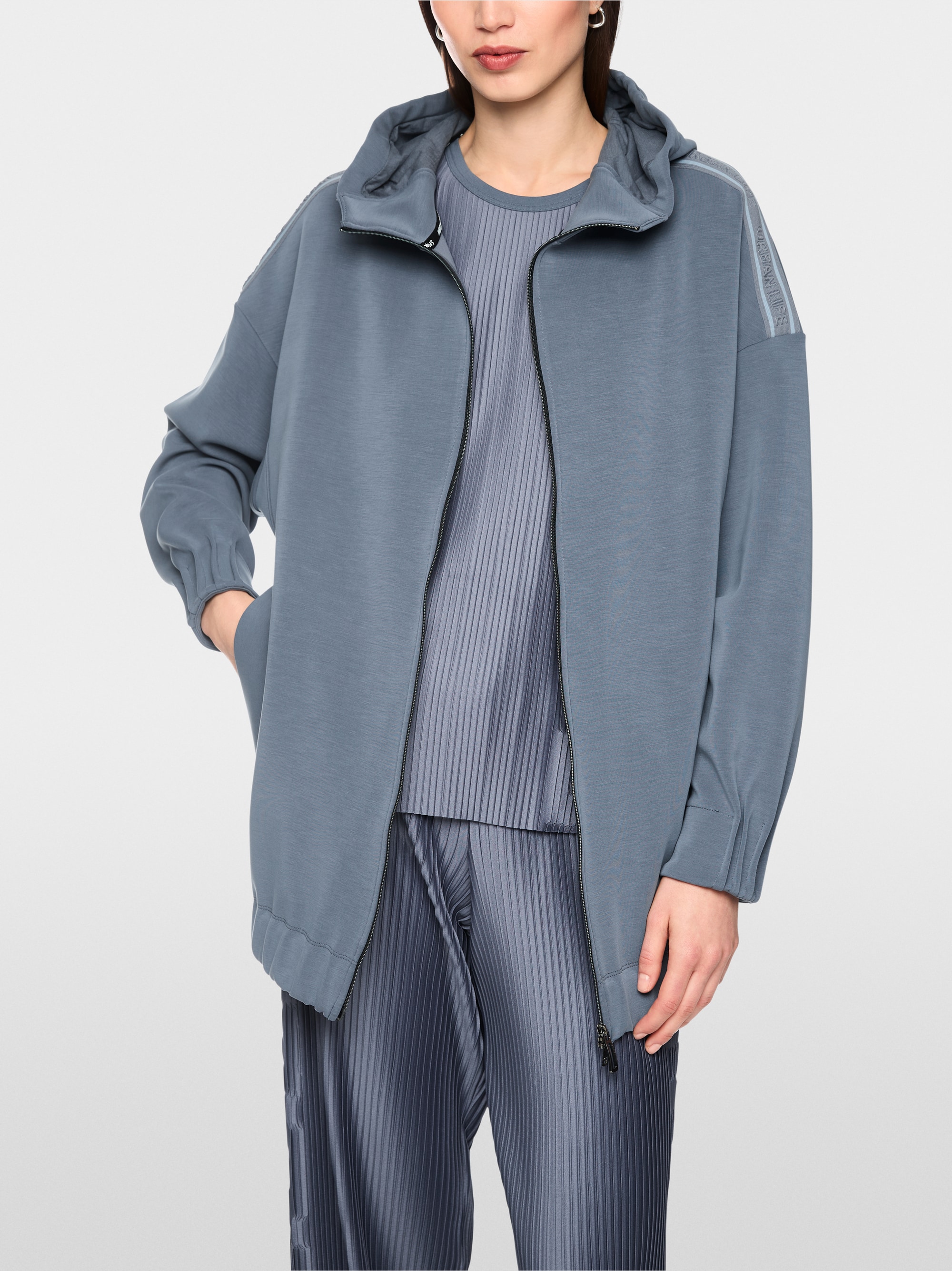 Oversized jersey jacket