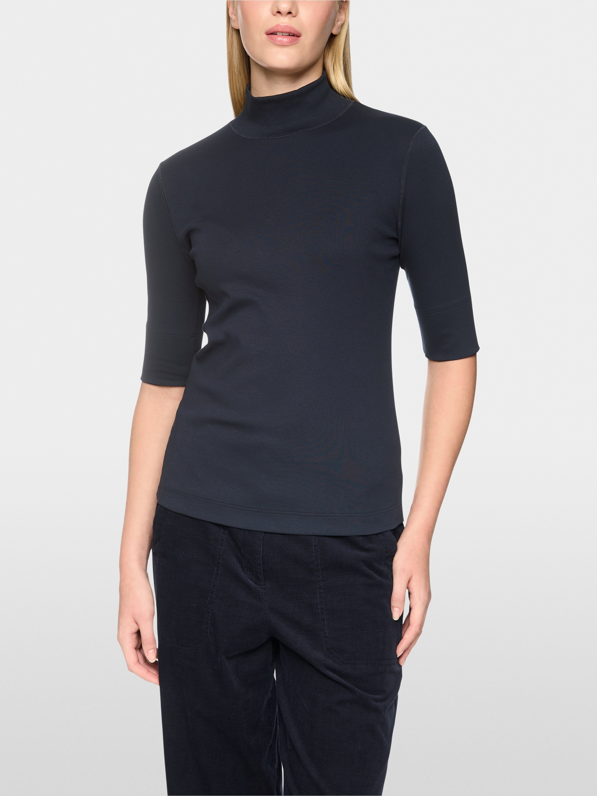 T-shirt basique à col montant