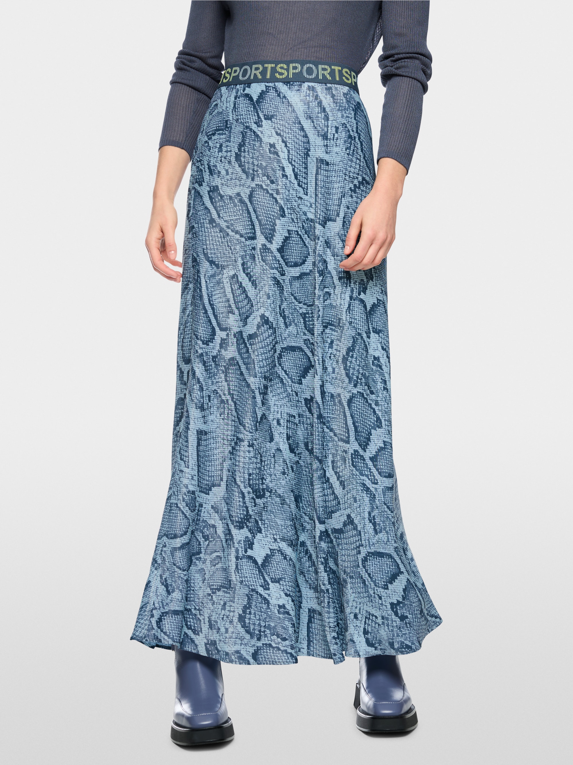 Midi skirt with animal print