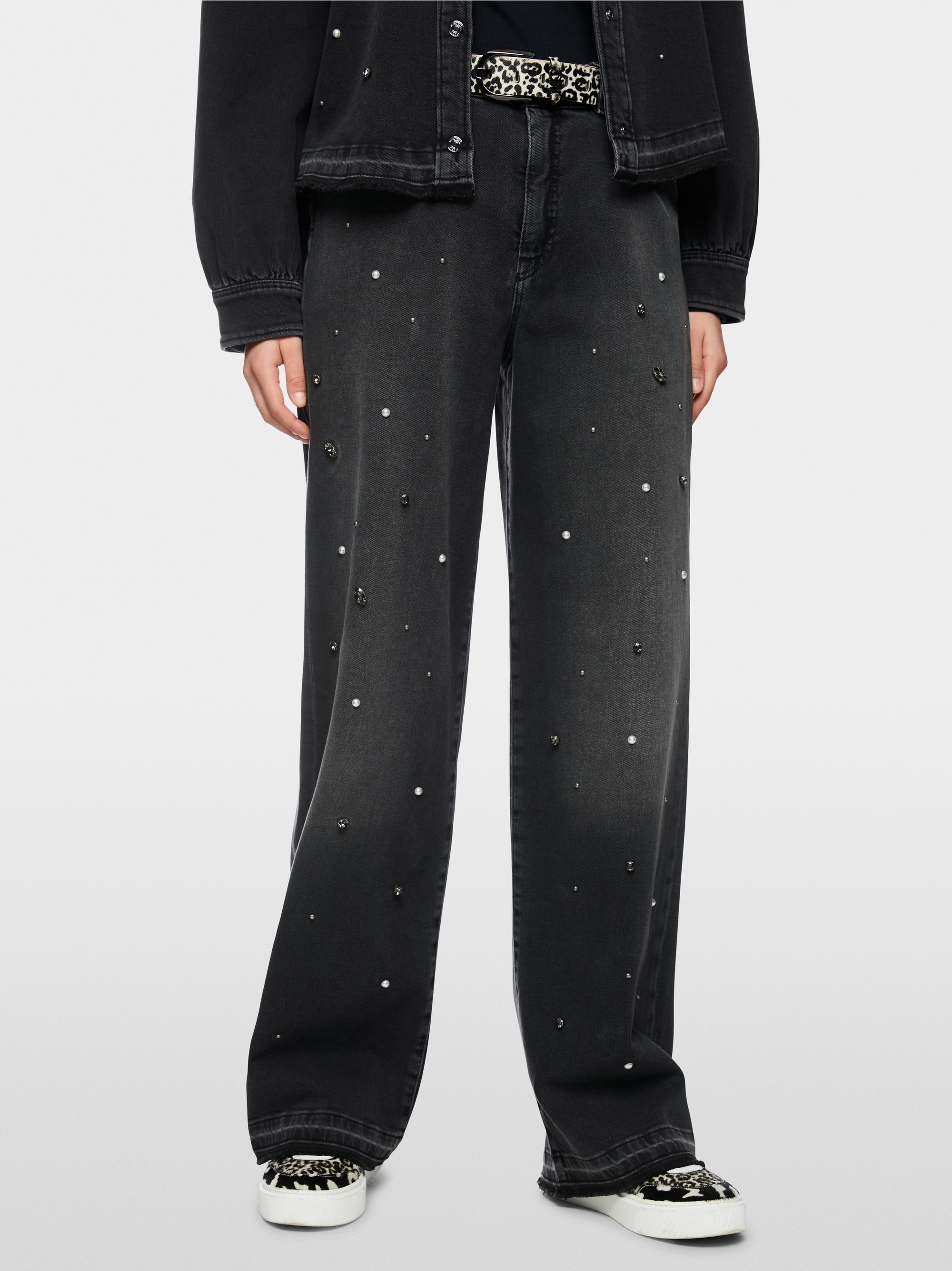 RUMA jeans with rhinestone trim