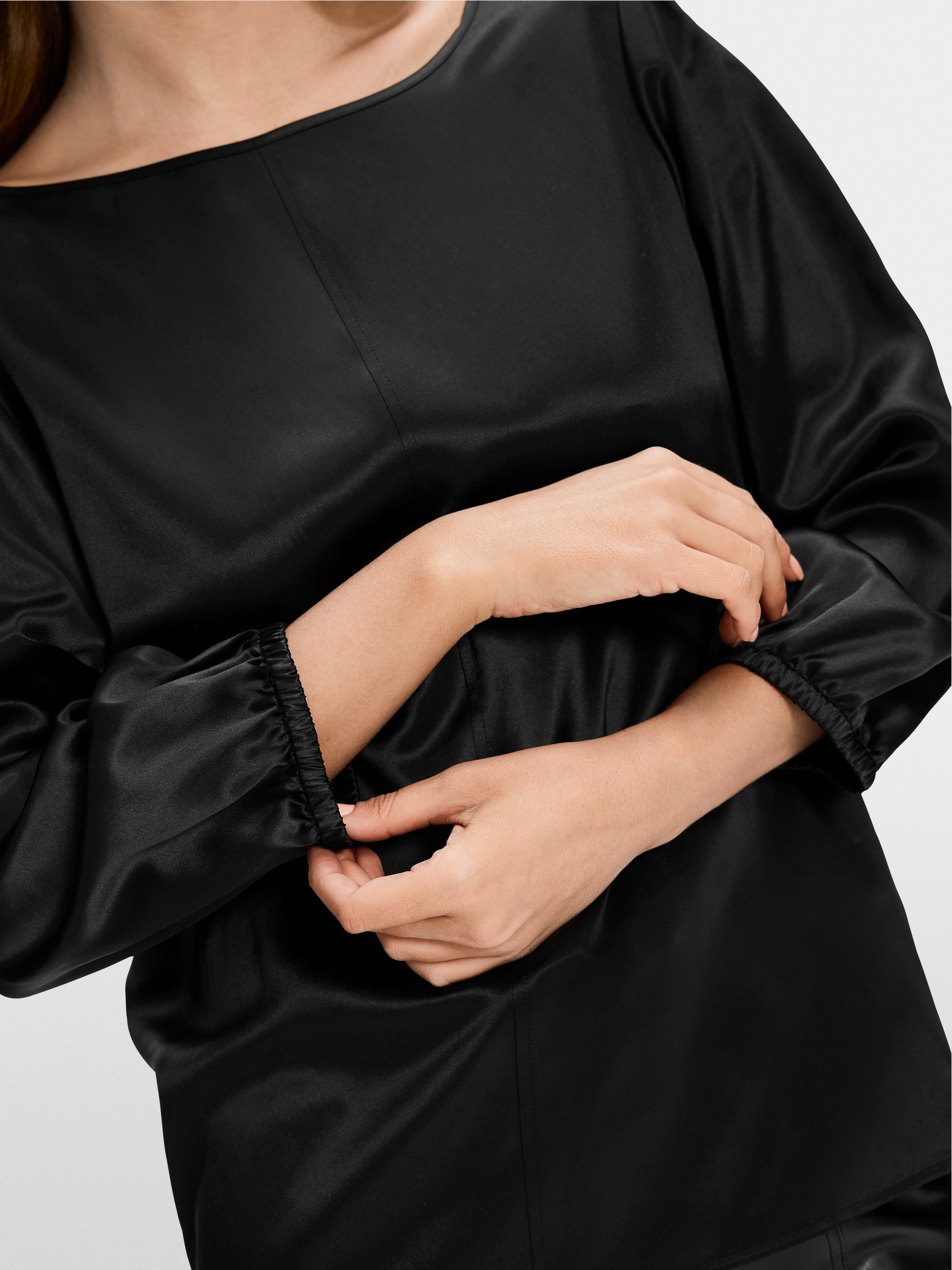 Losse zijden blouse