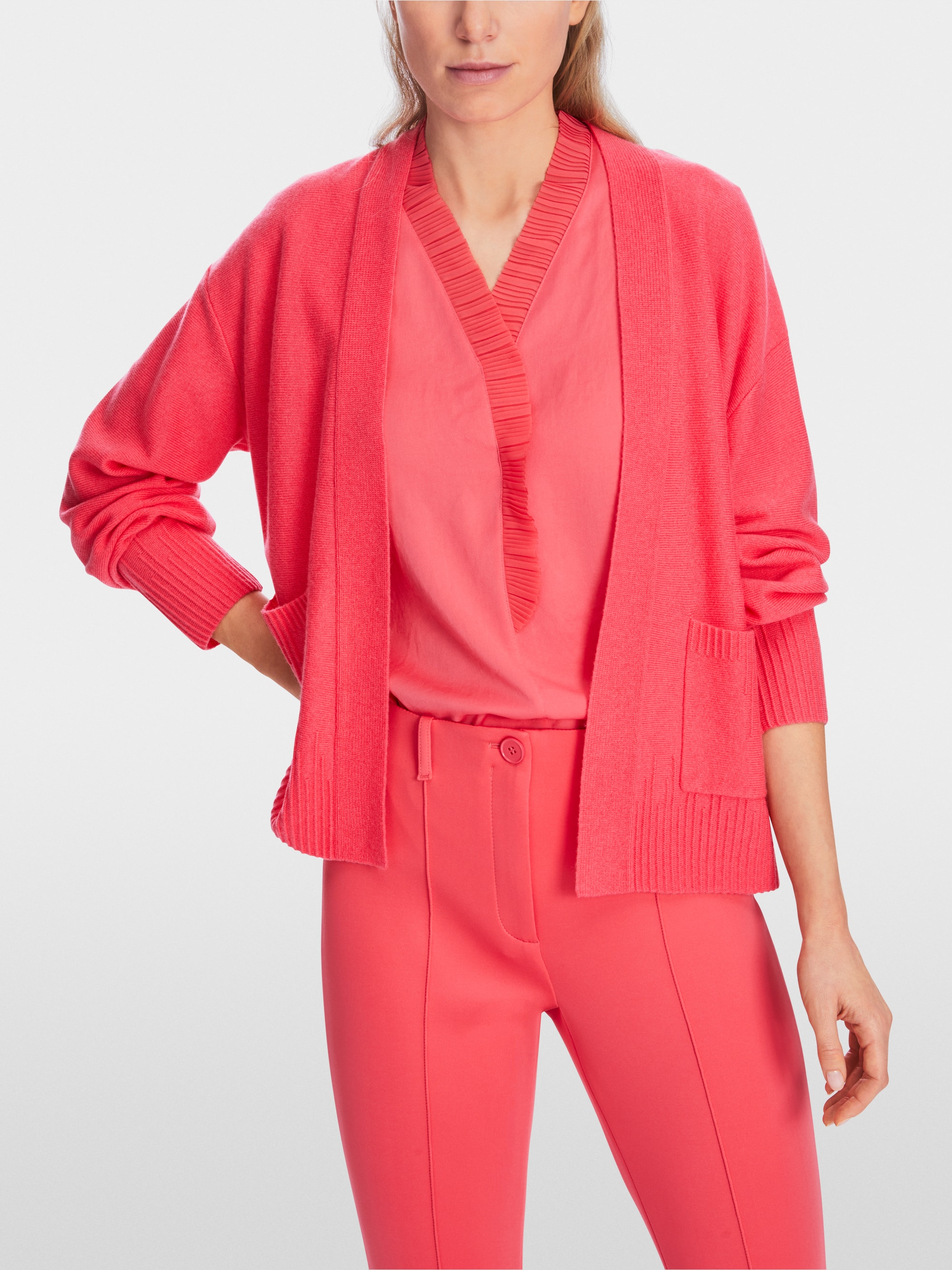 Edler Cardigan "Rethink Together"