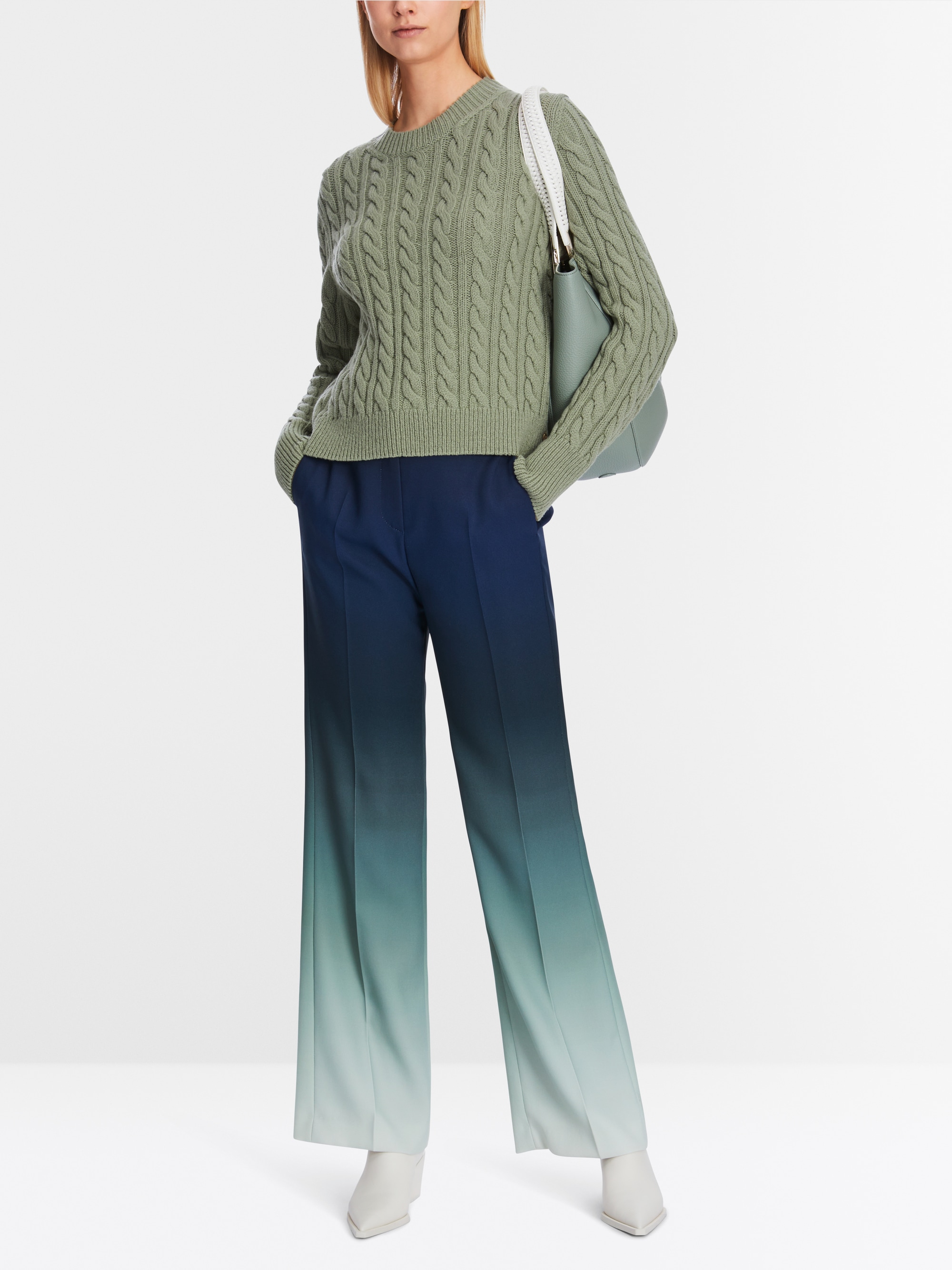 Pull torsadé Knitted in Germany