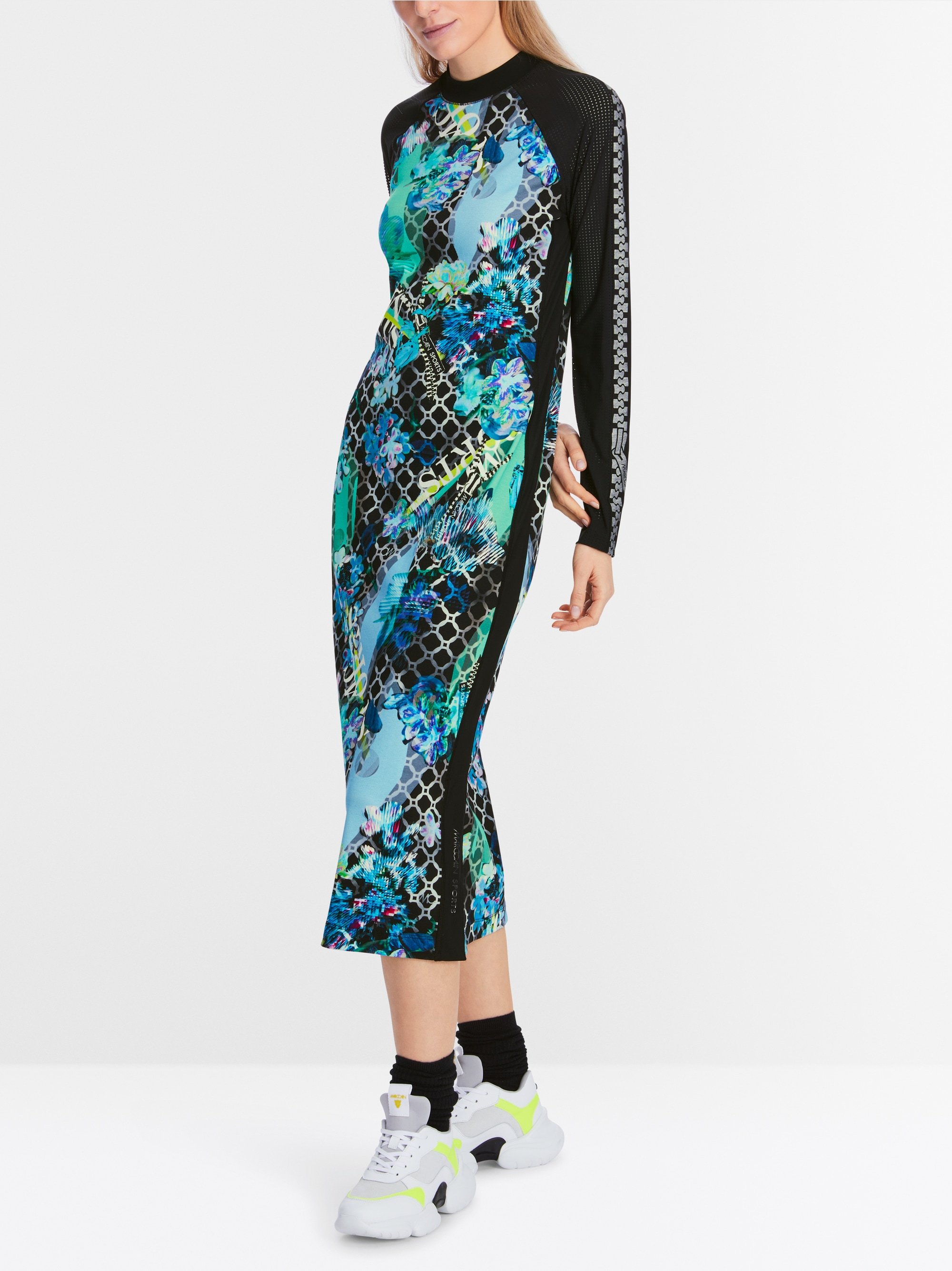 Raglankleid in Materialmix