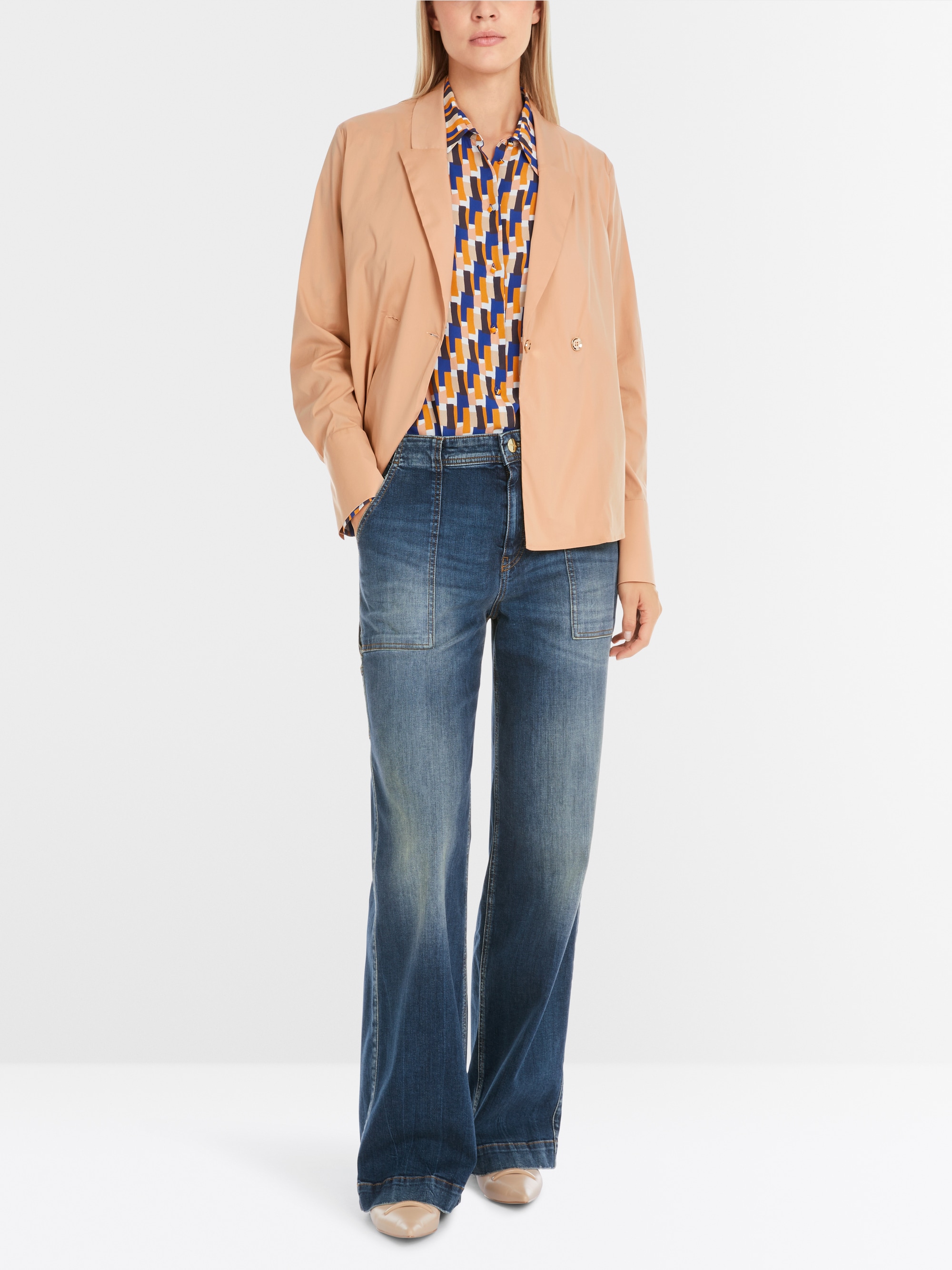 Blouse in colbert-stijl
