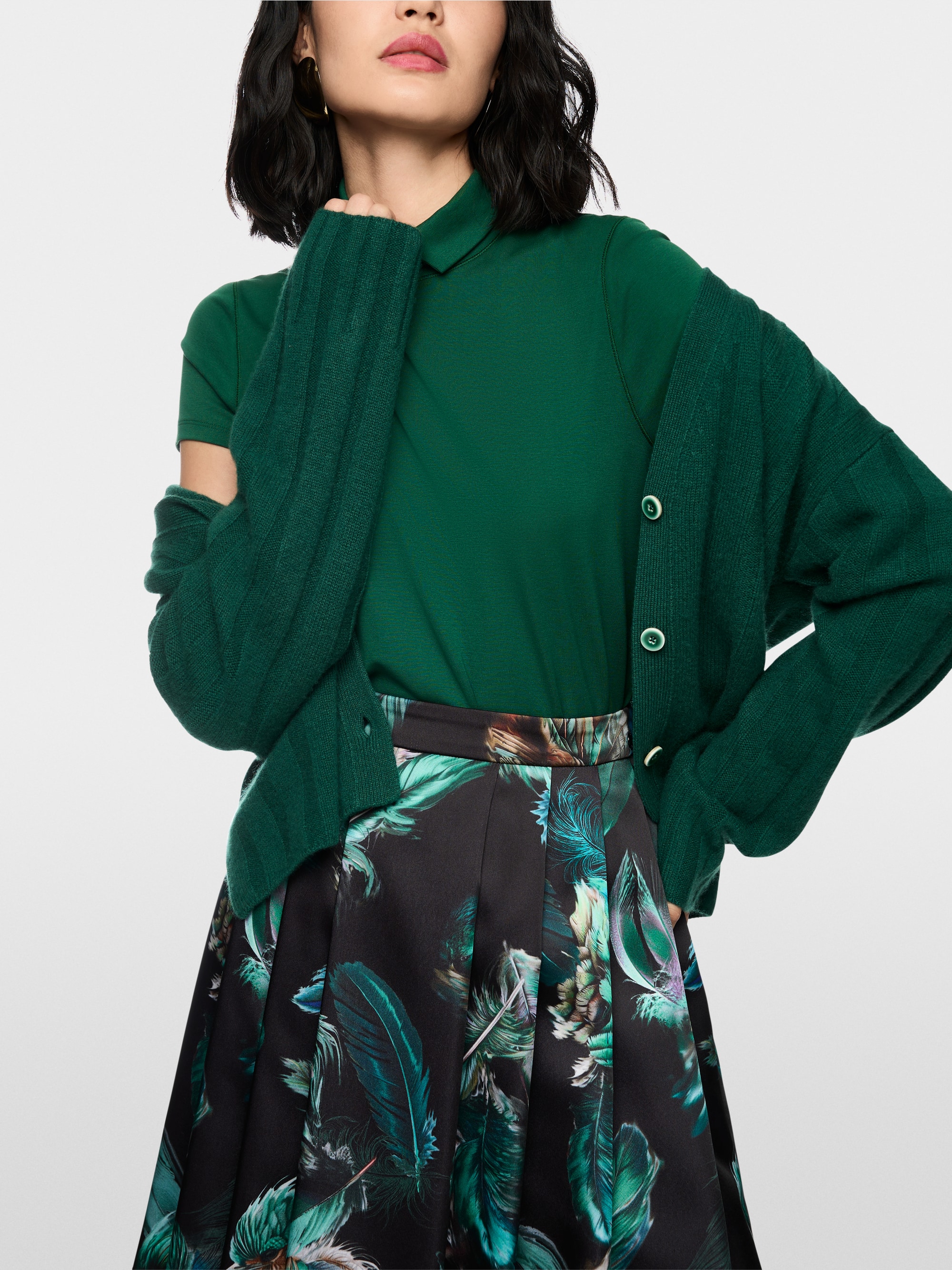 T-shirt with slit mock neck