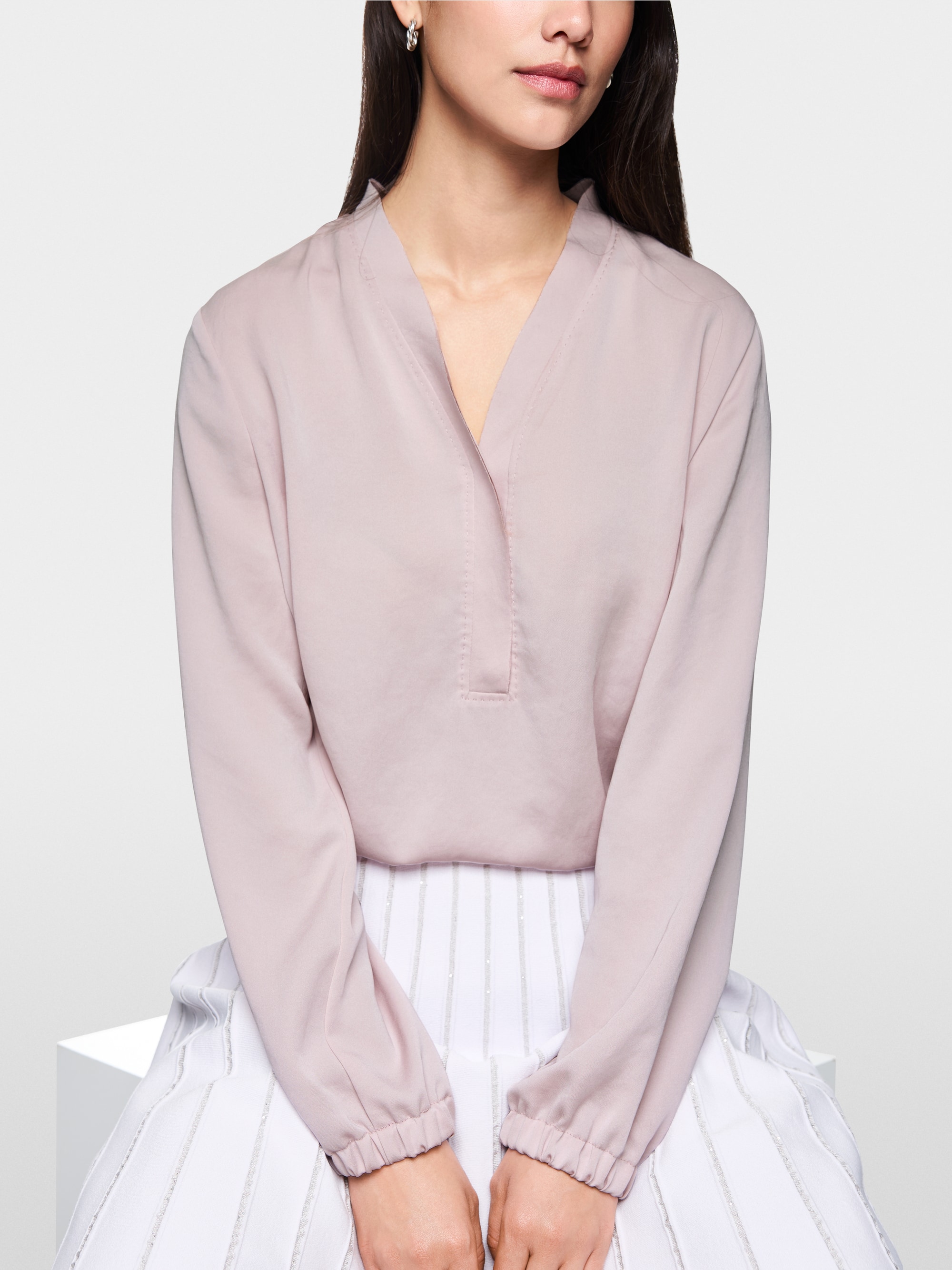 Blouse col en V "Rethink Together"