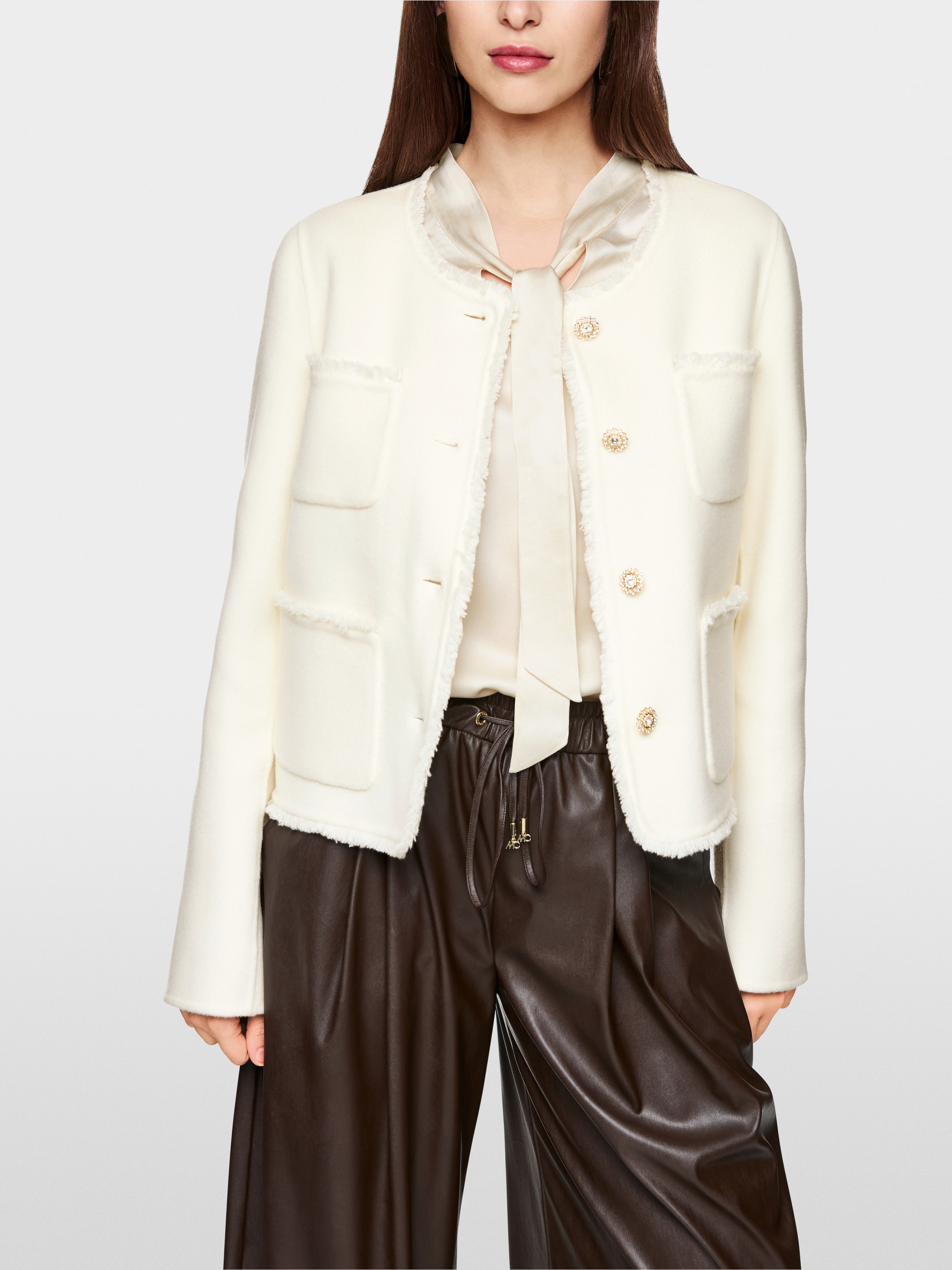 Jacke mit aufgesetzten Taschen