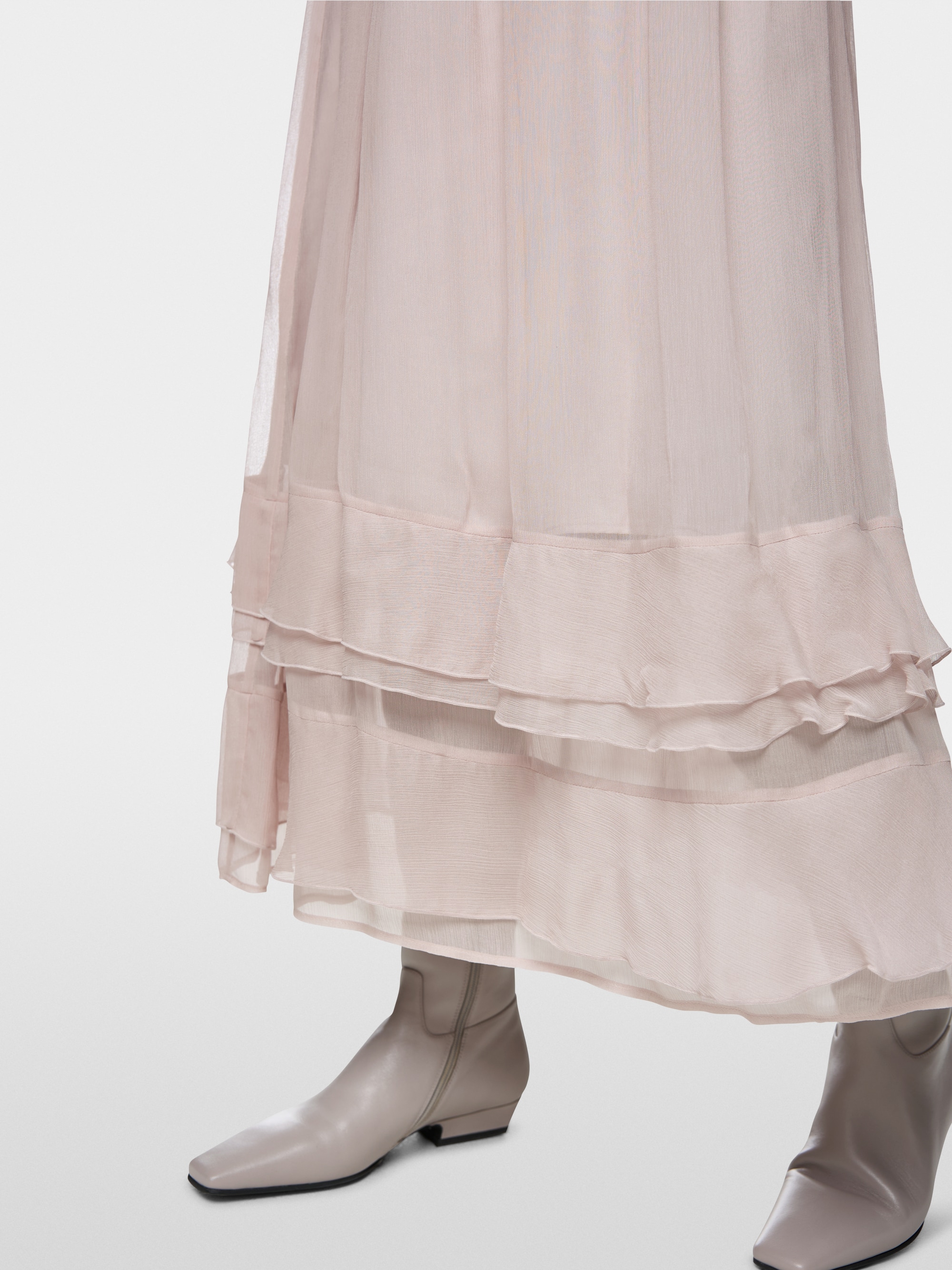 Robe longue à volants