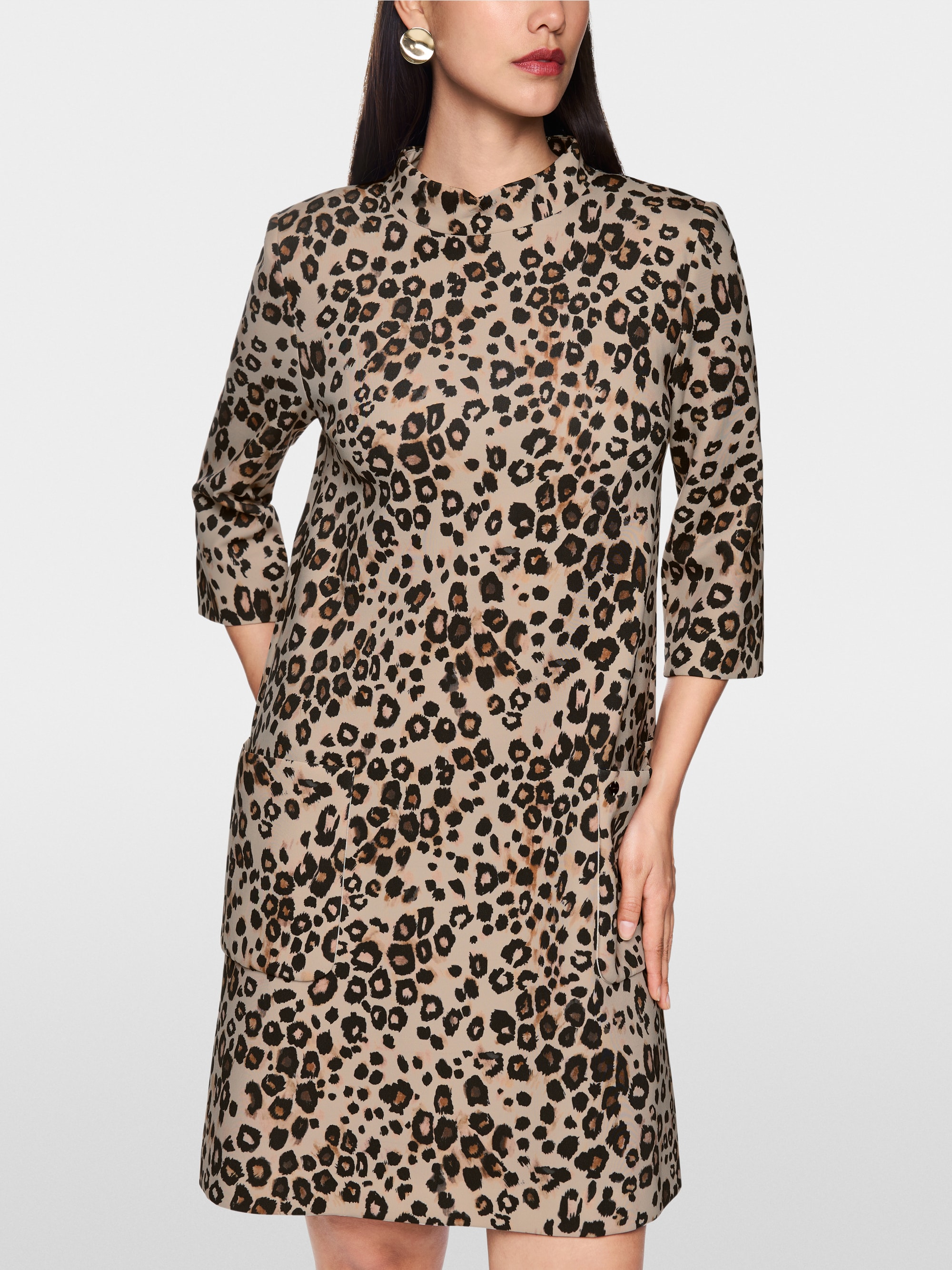 Robe léopard en jersey scuba