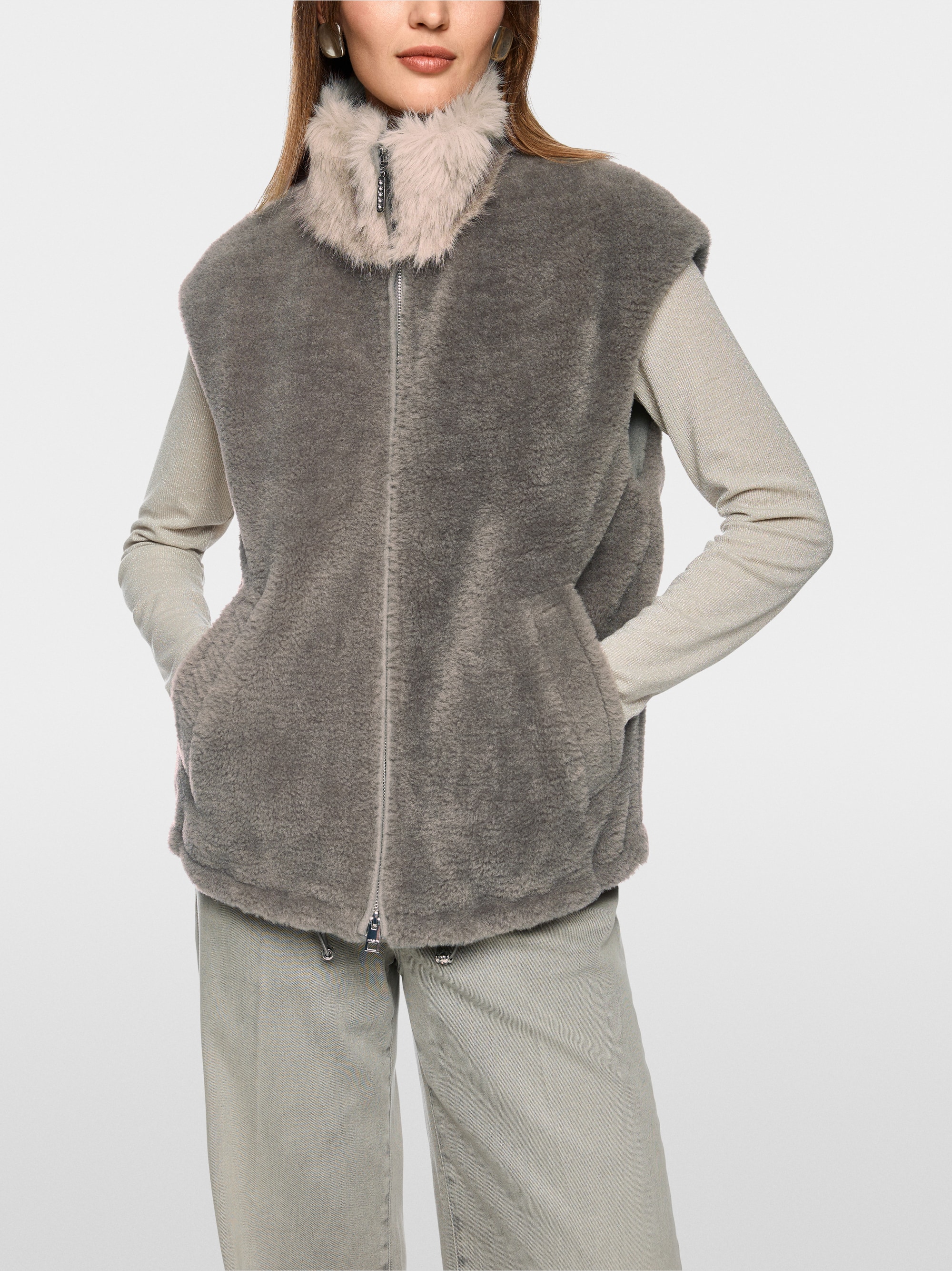 Gilet douillet avec col en fausse fourrure