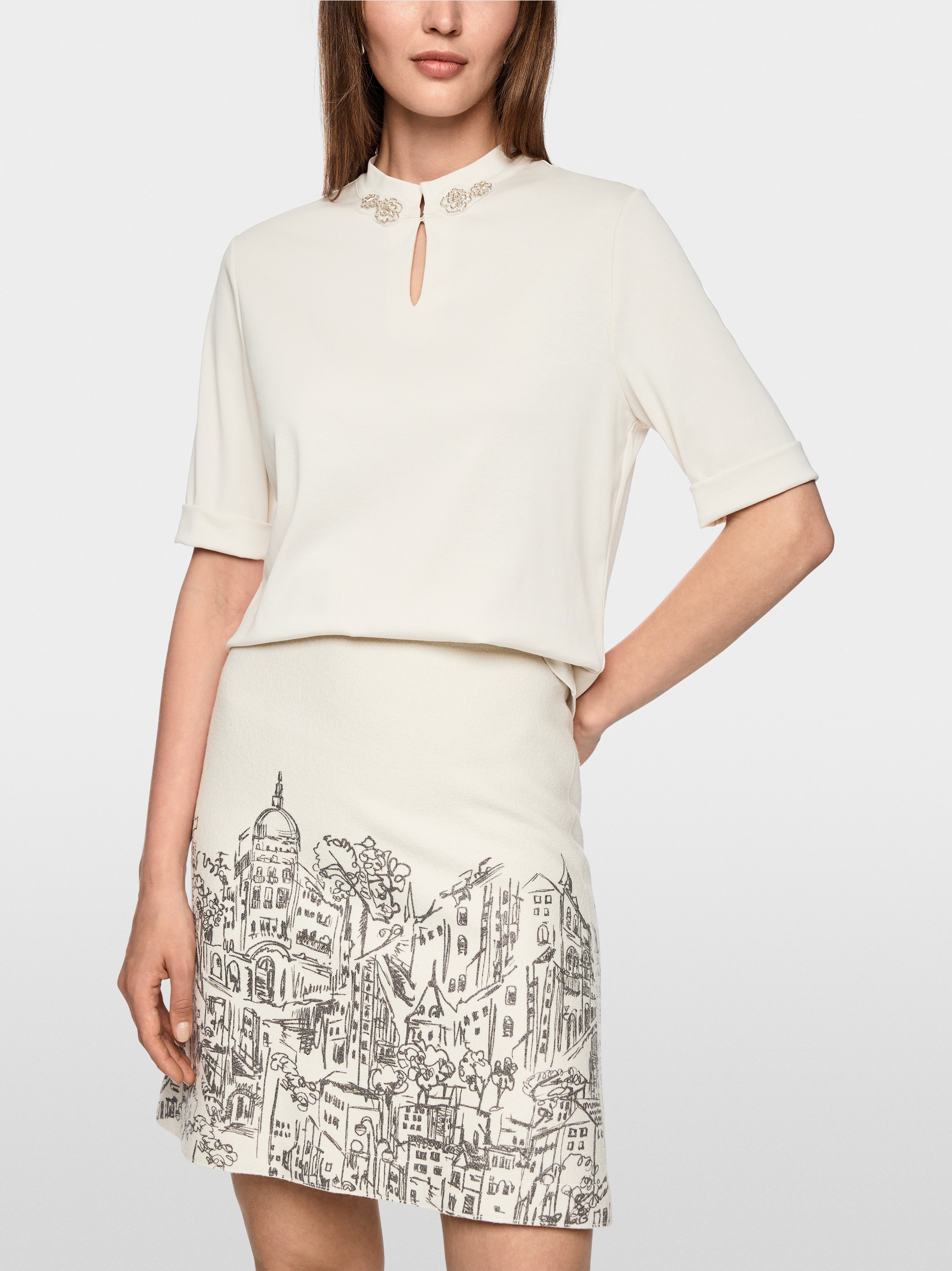 Shirt met glinsterende bloemen