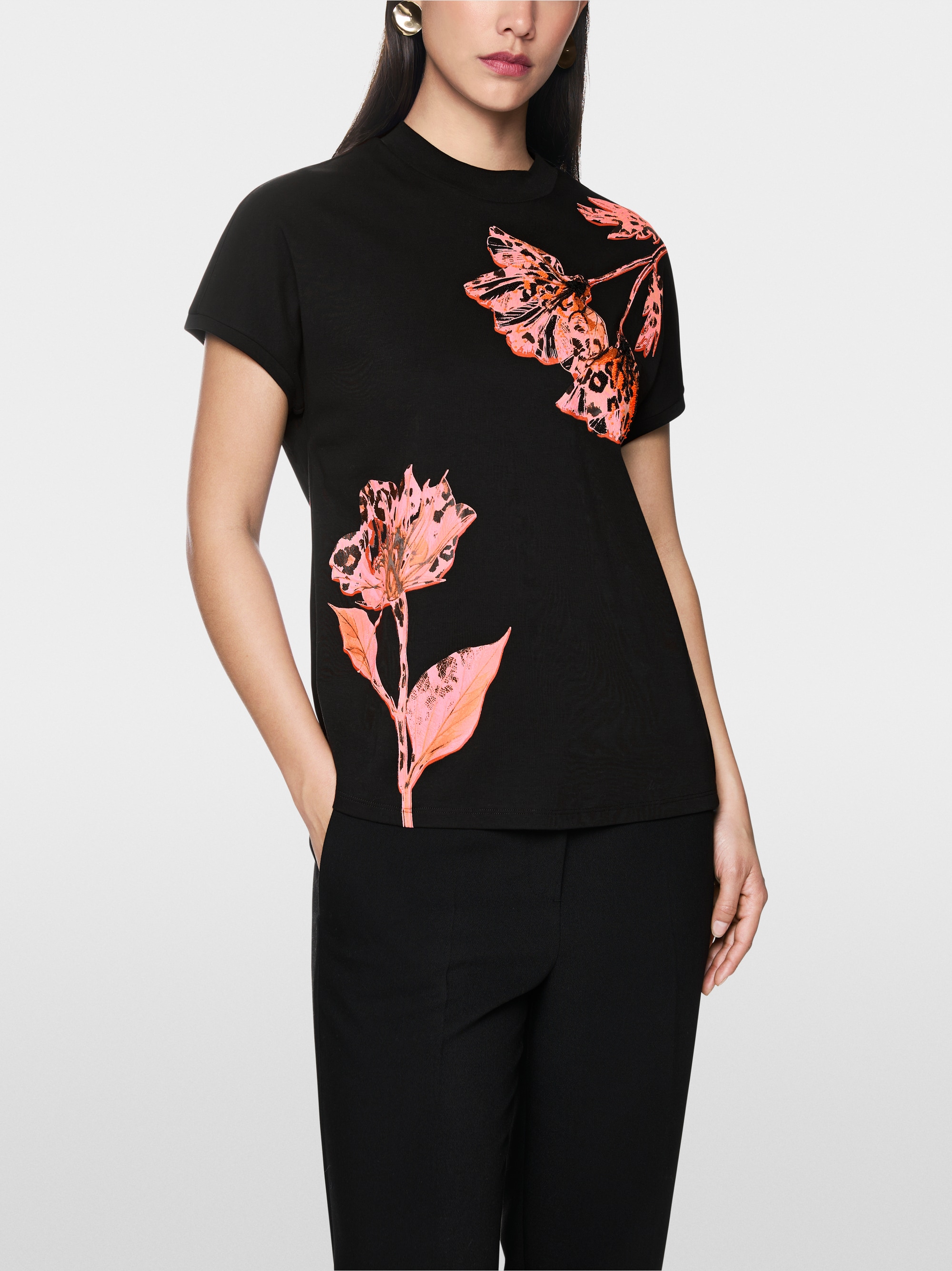 T-shirt floral avec détails perlés