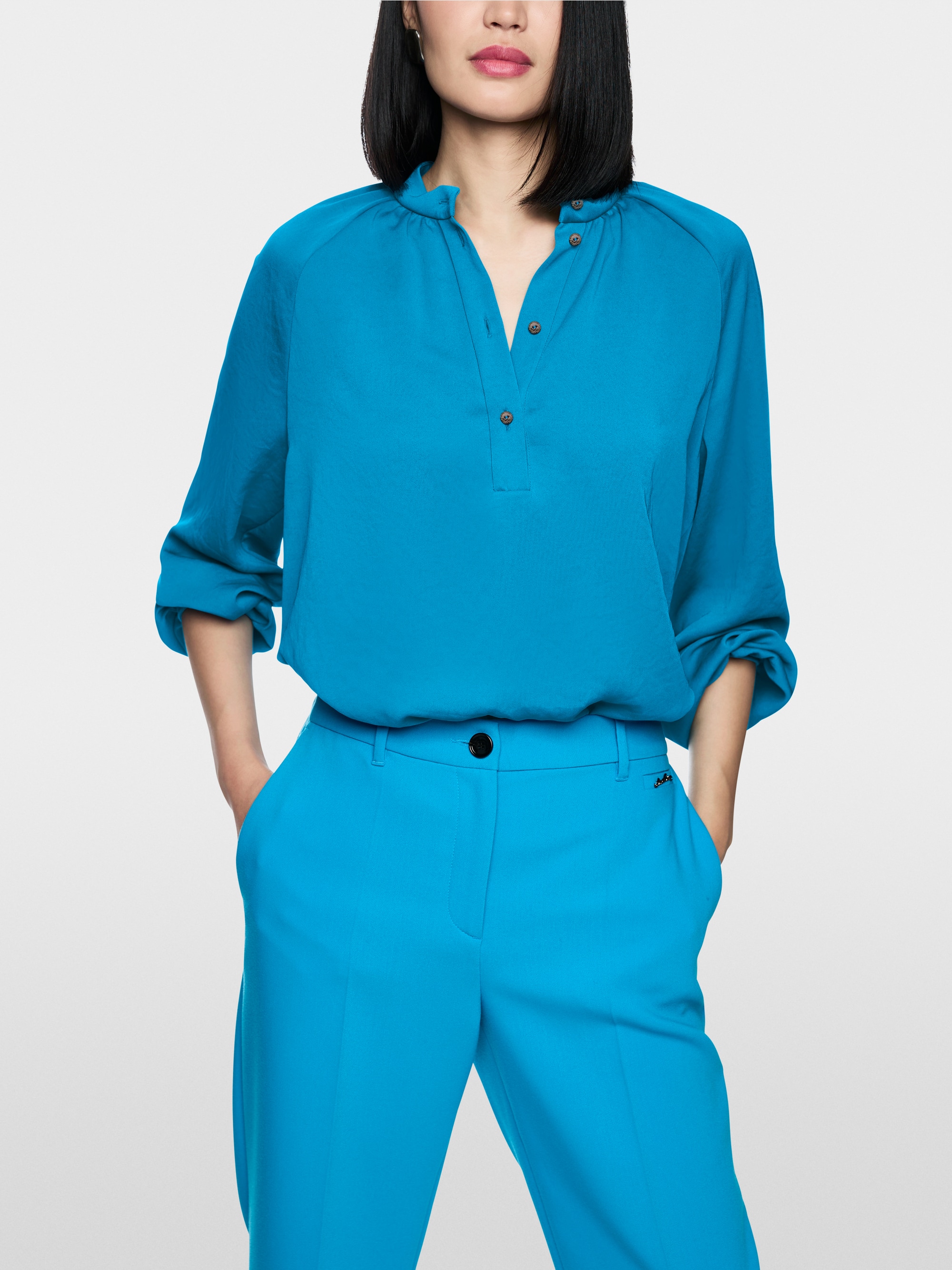 Blouse à col montant « Rethink Together »