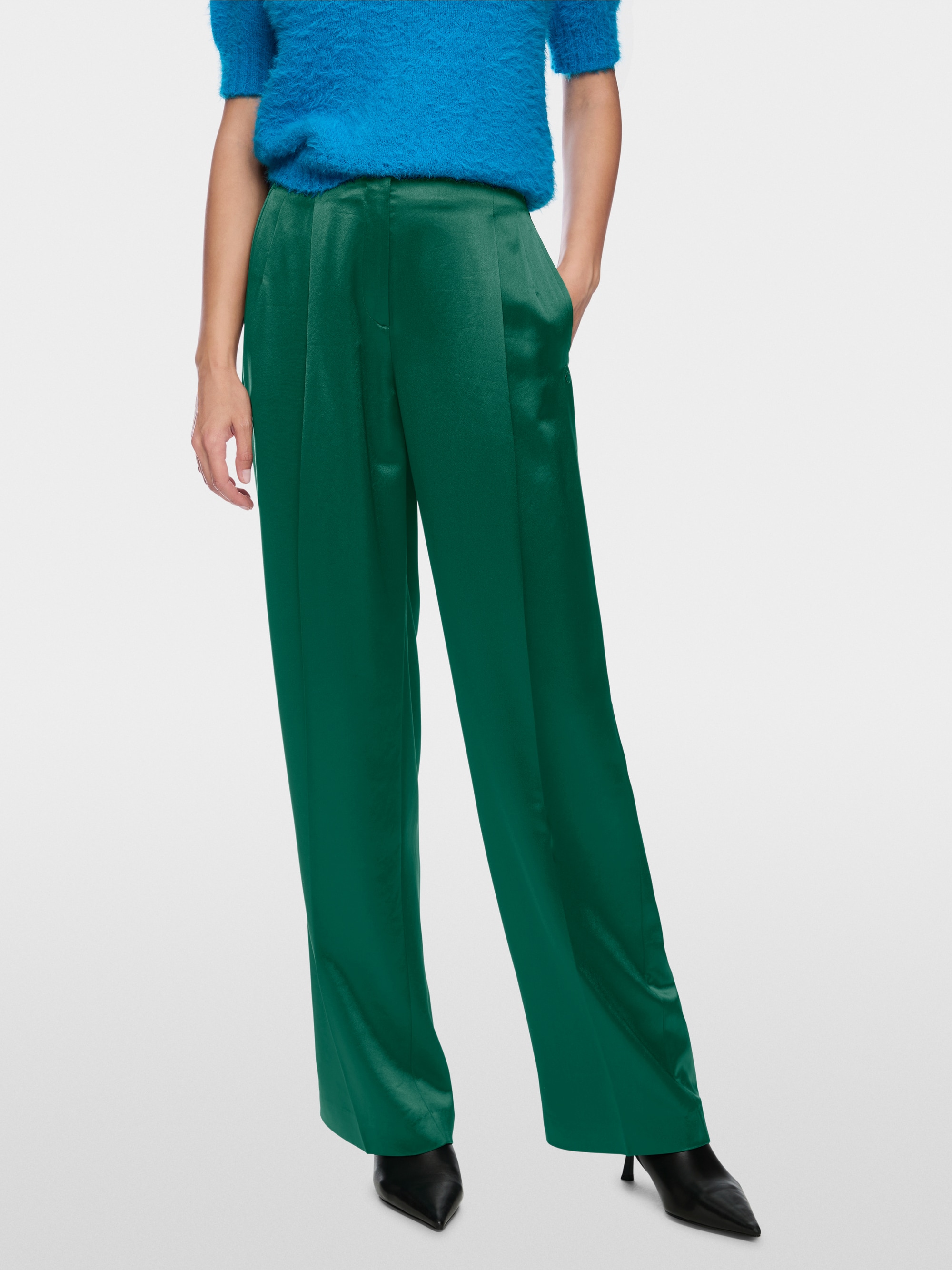 Satin-Hose WASCO mit weitem Bein