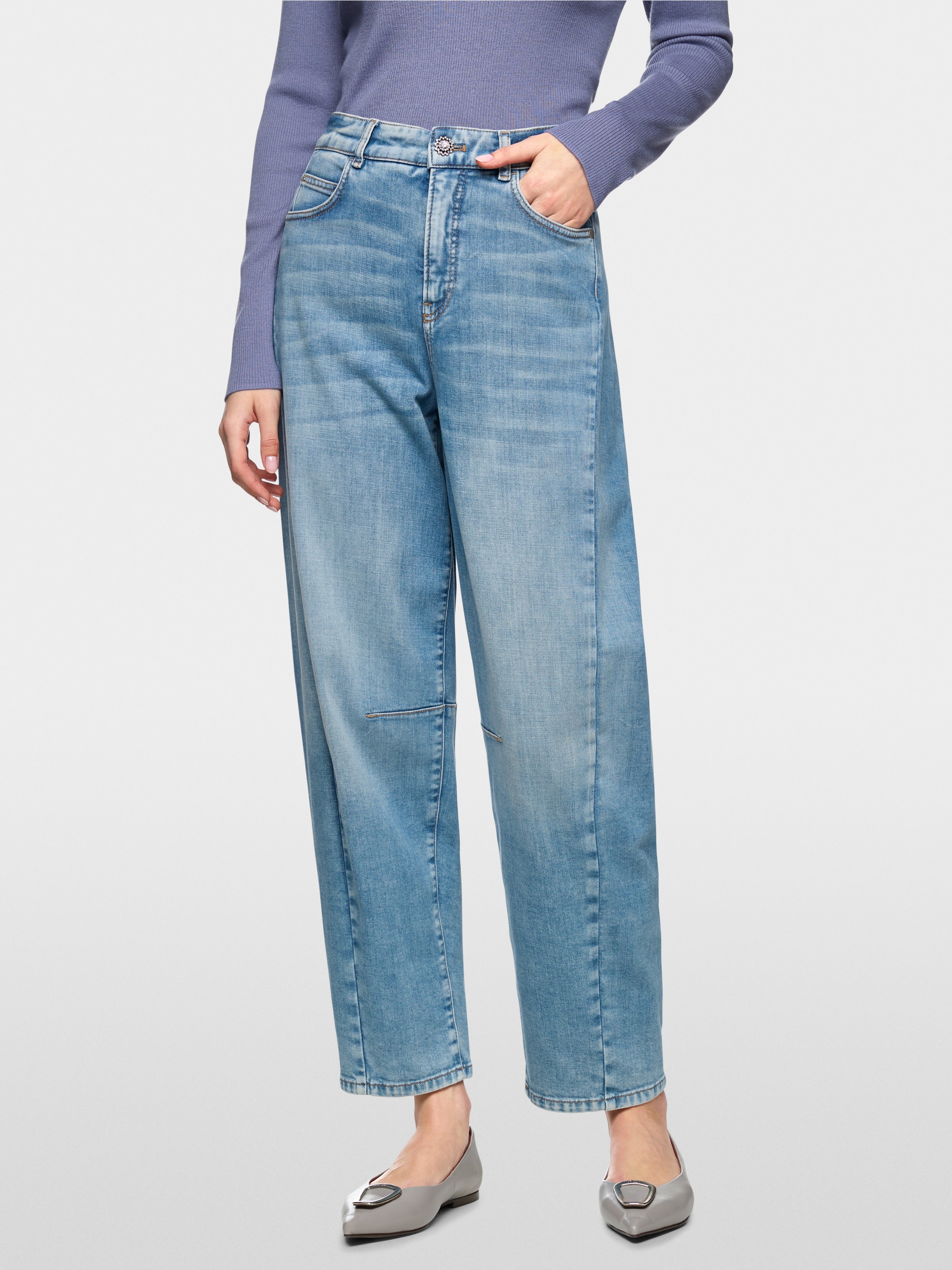 RUMA Rethink Together barrel jeans