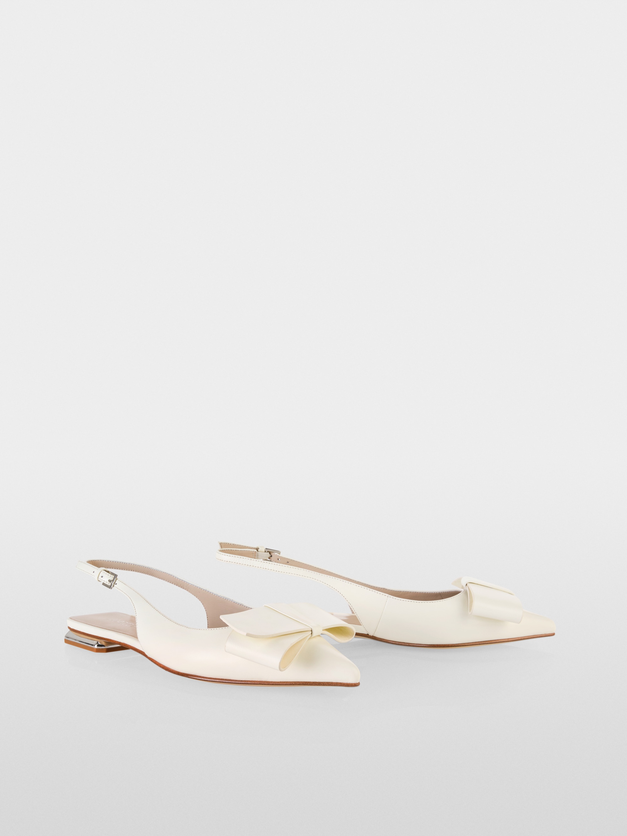 Sling ballerinas with bow
