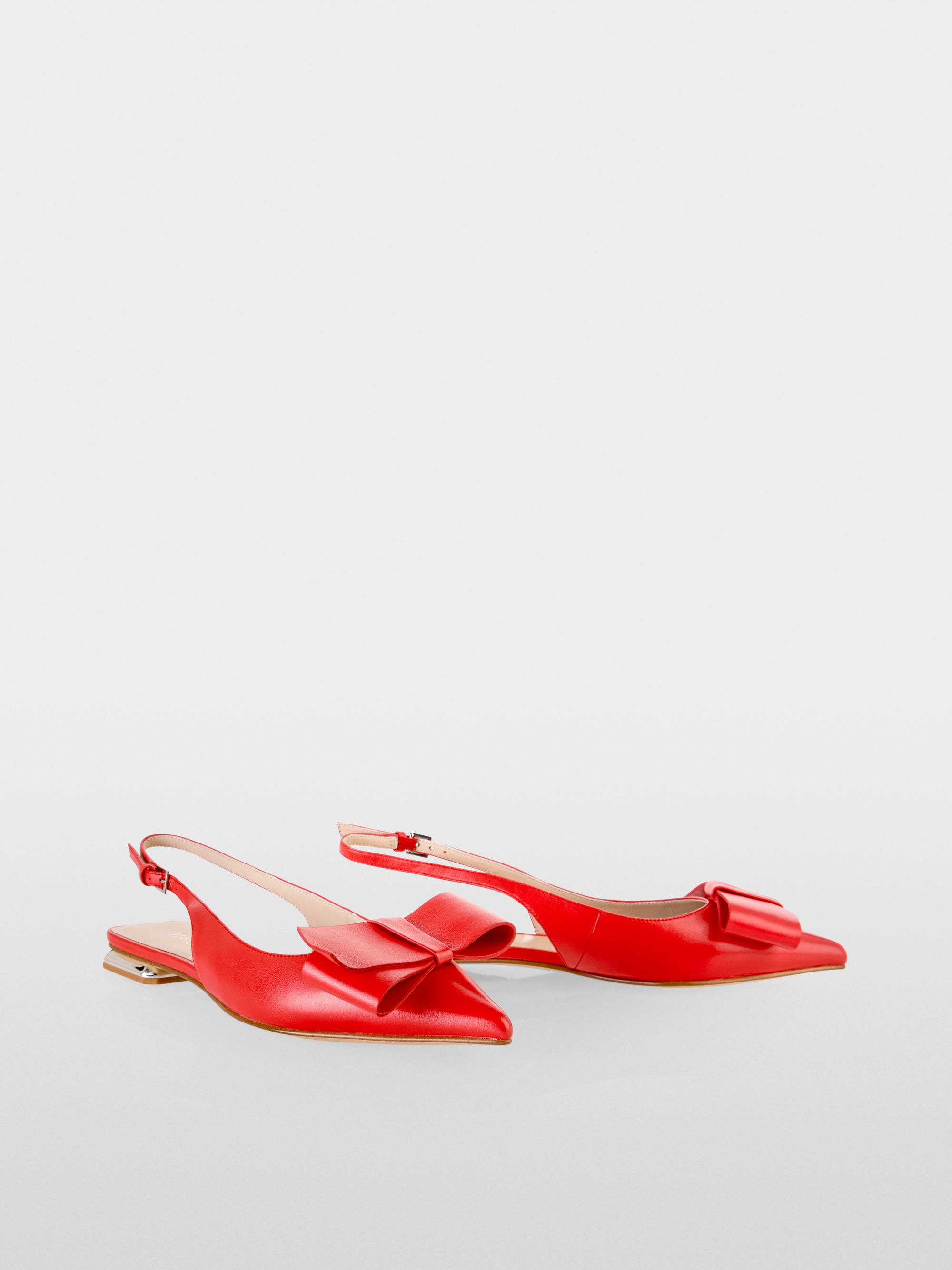 Sling ballerinas with bow
