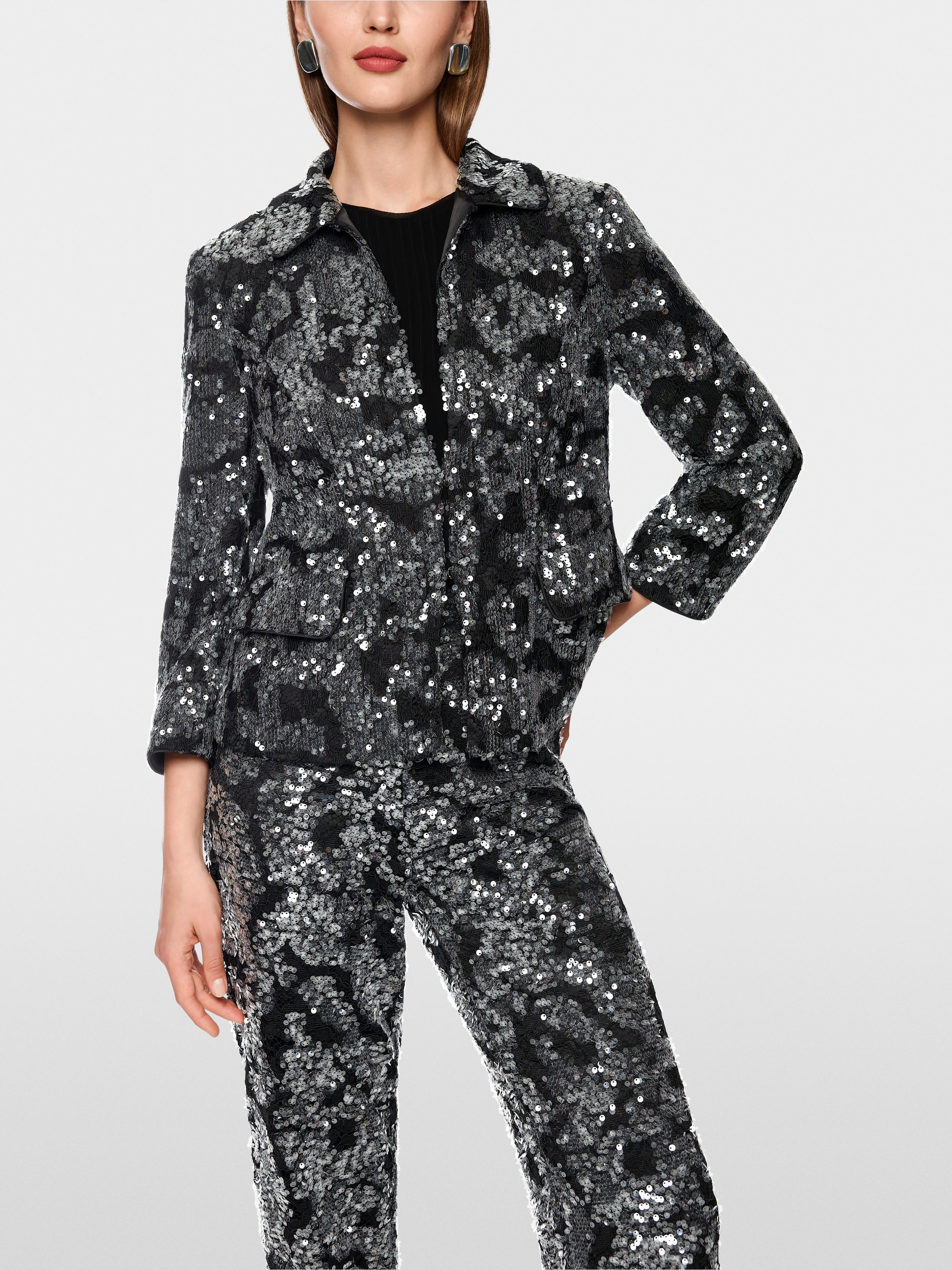 Jacke mit Spitze und Pailletten