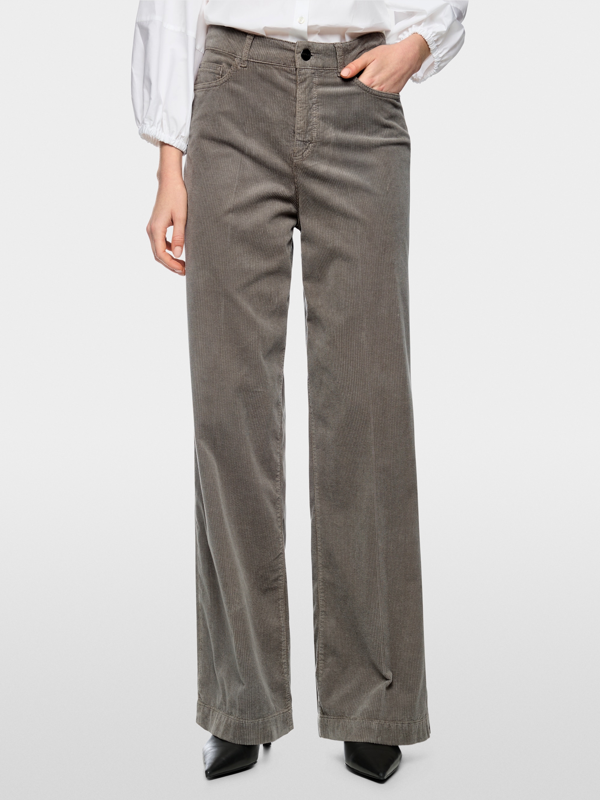 WARRI corduroy trousers with creases