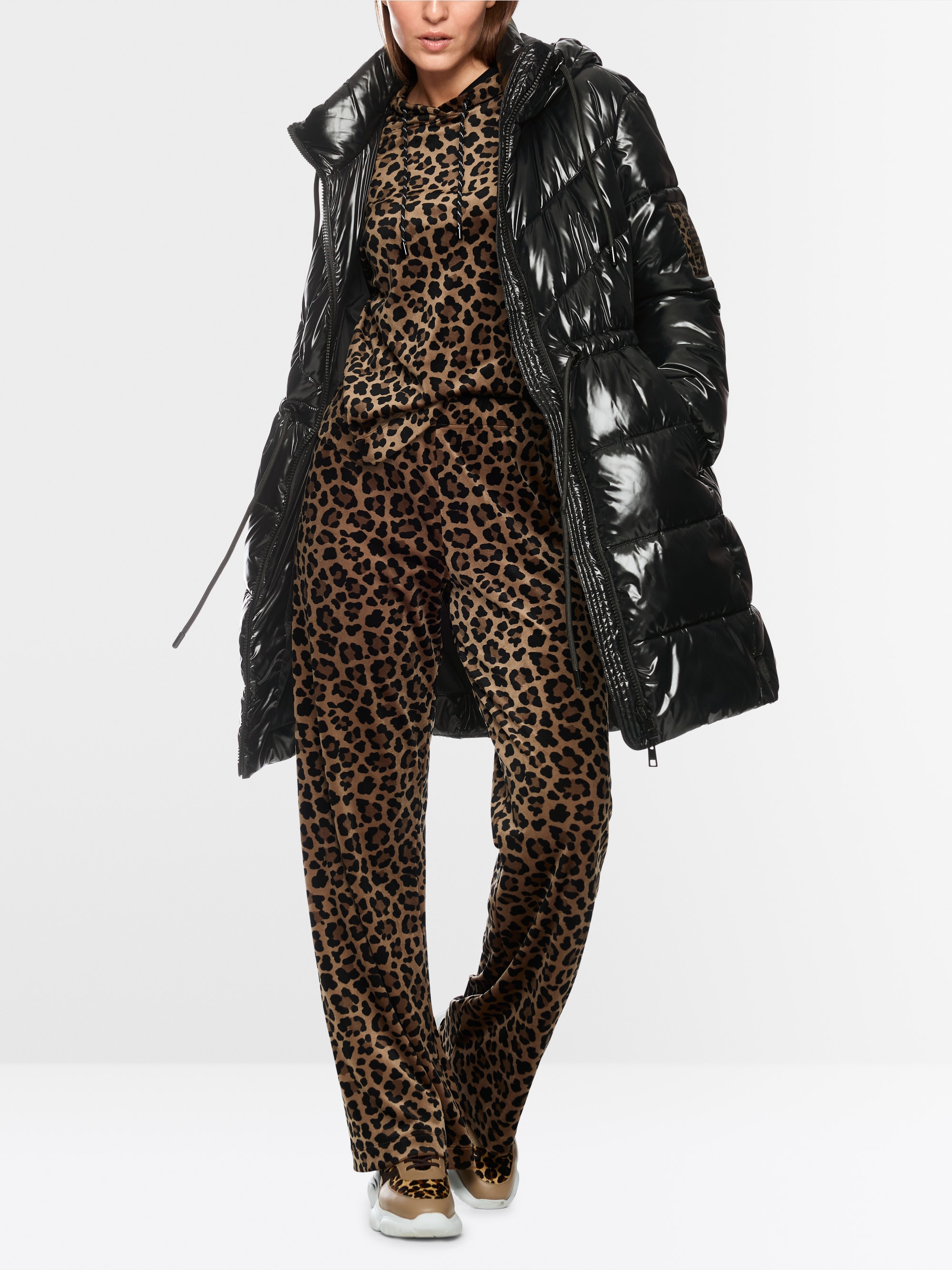Rethink Together fake down coat