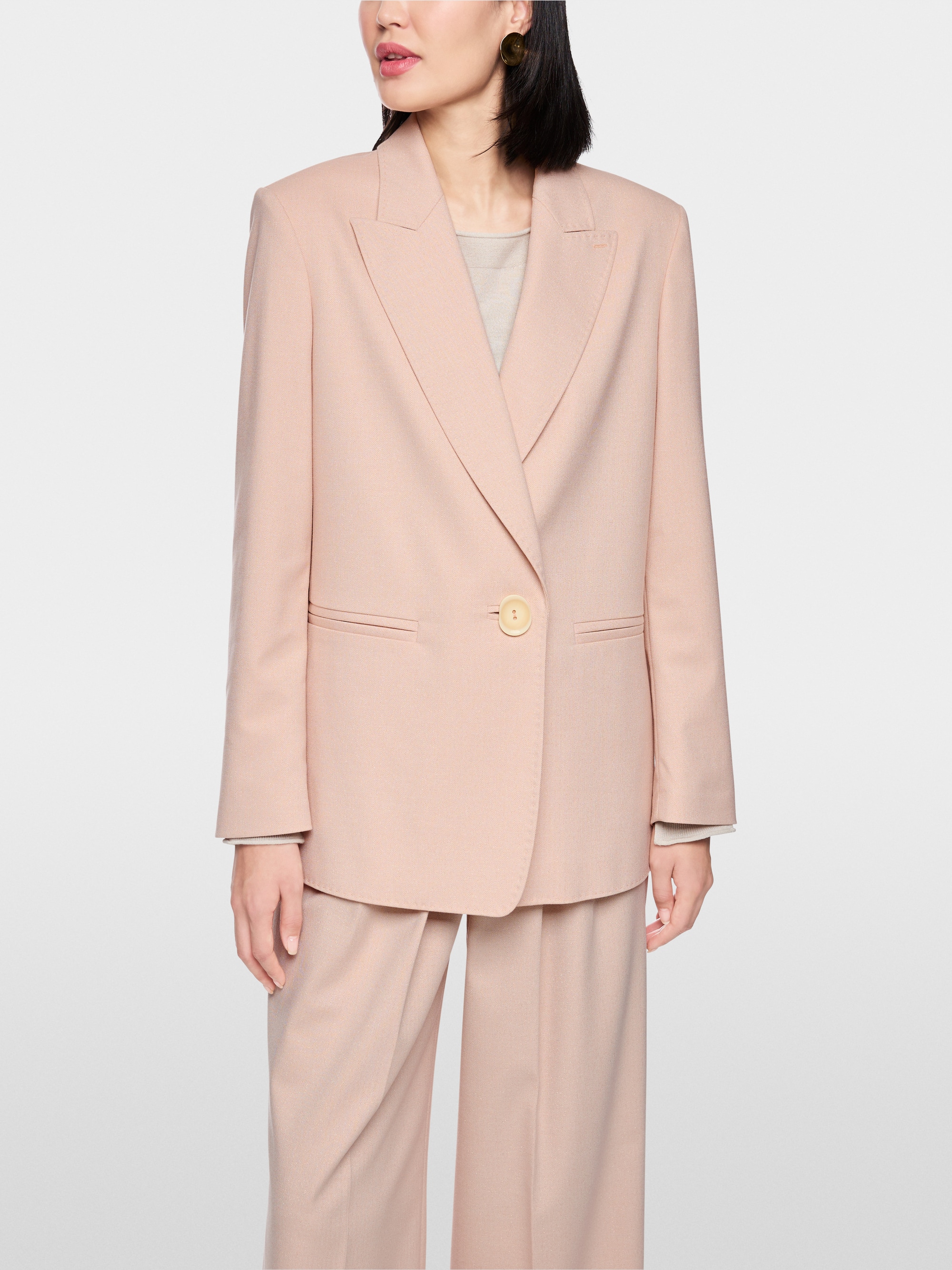 Blazer in a casual boyfriend style