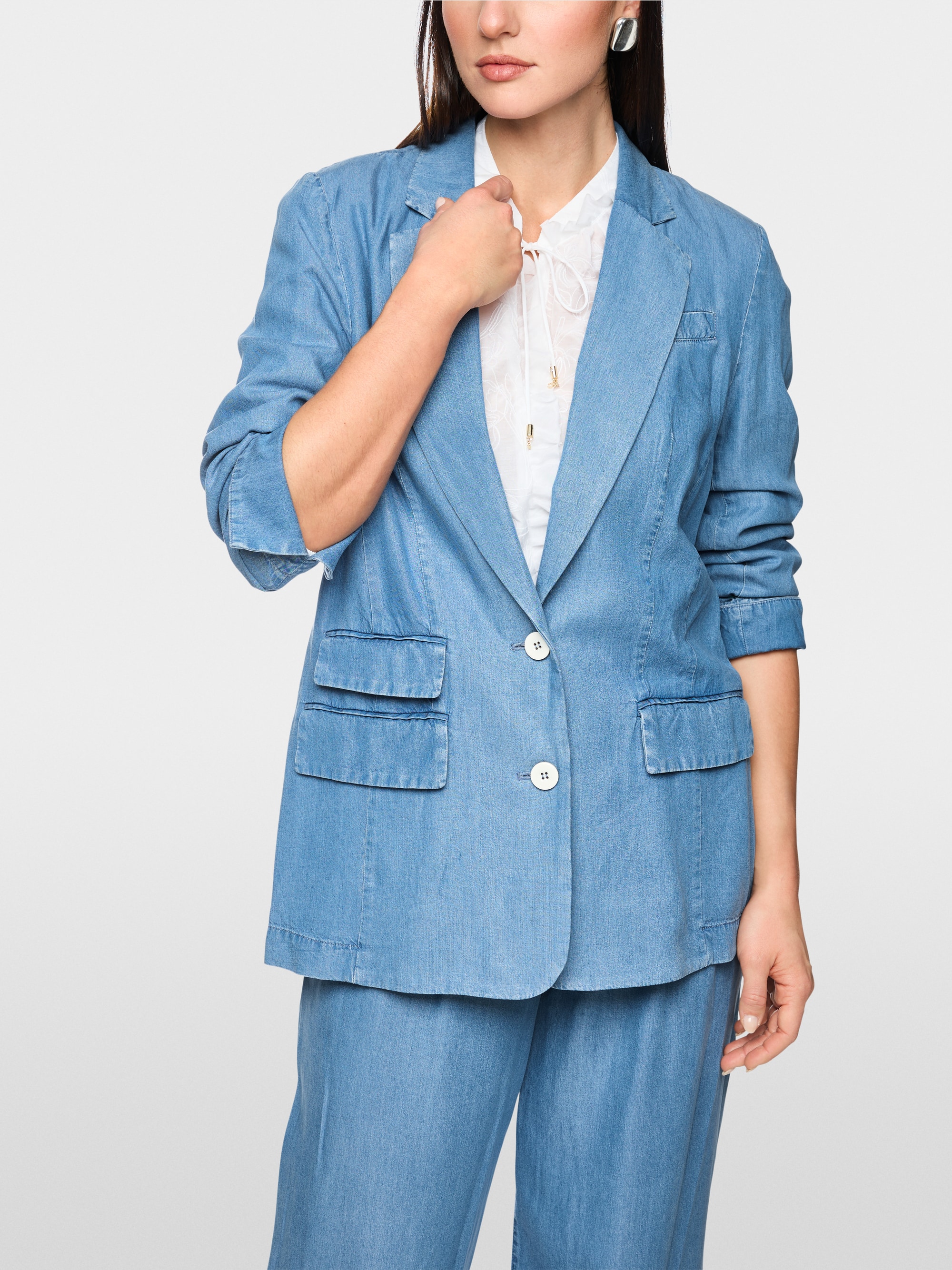 ‘Rethink Together’ oversized blazer