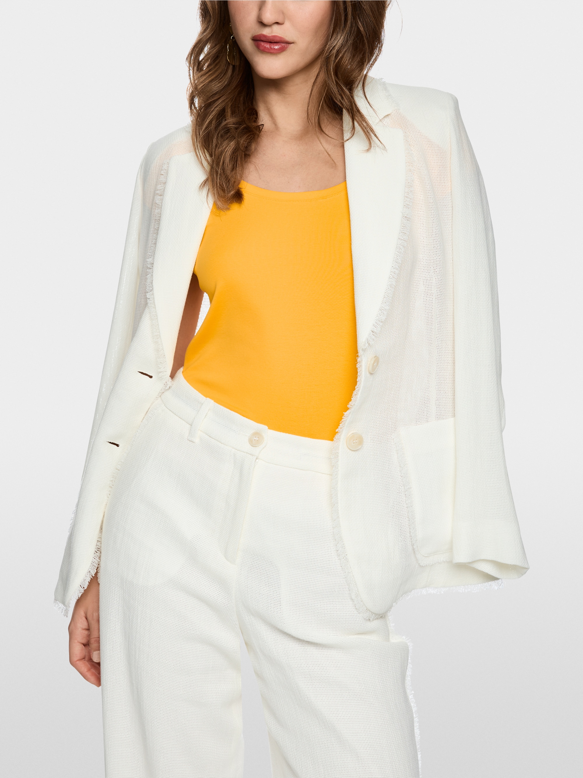 Basic shirt made from stretch cotton