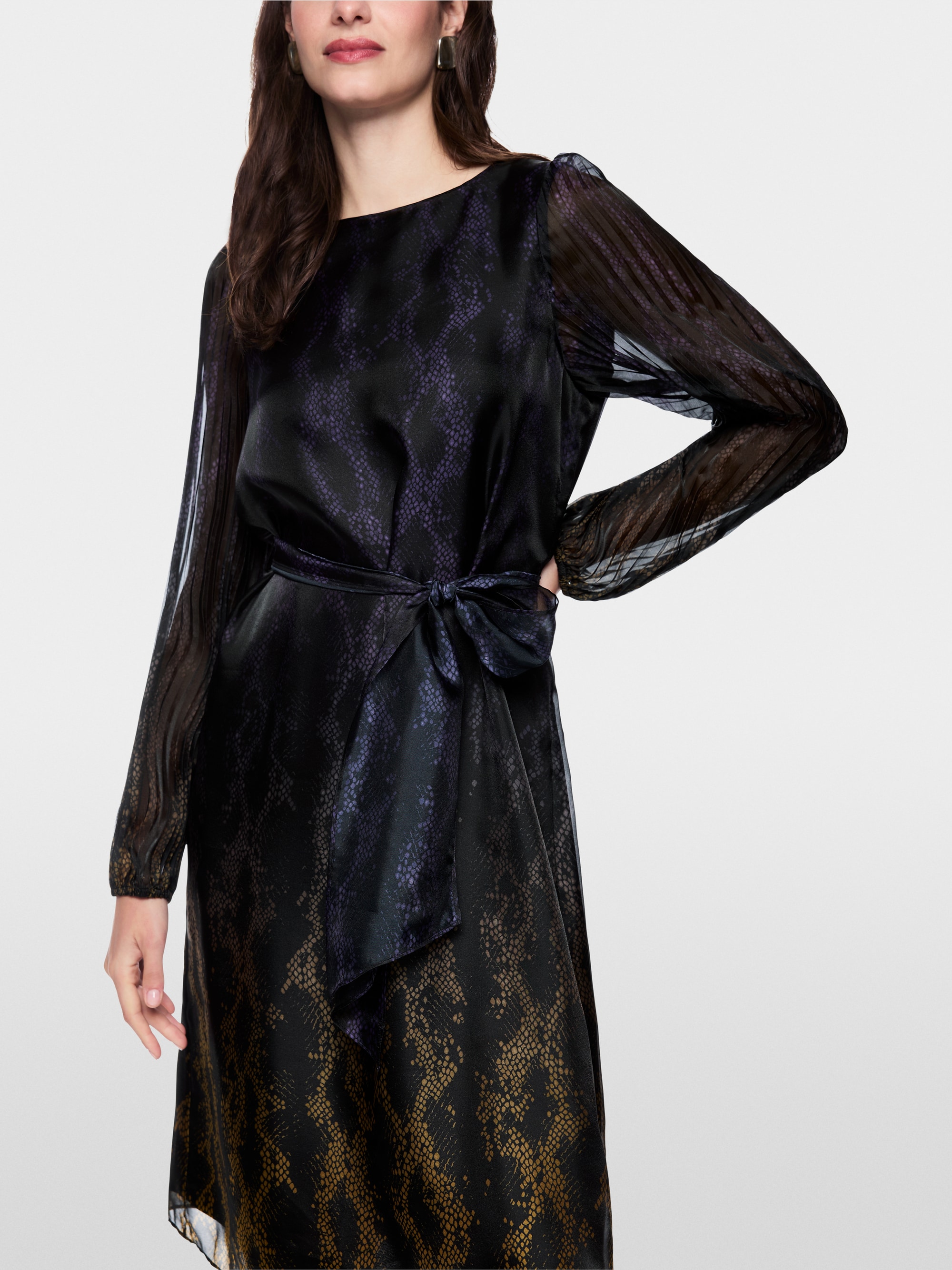 Robe à imprimé serpent et manches plissées