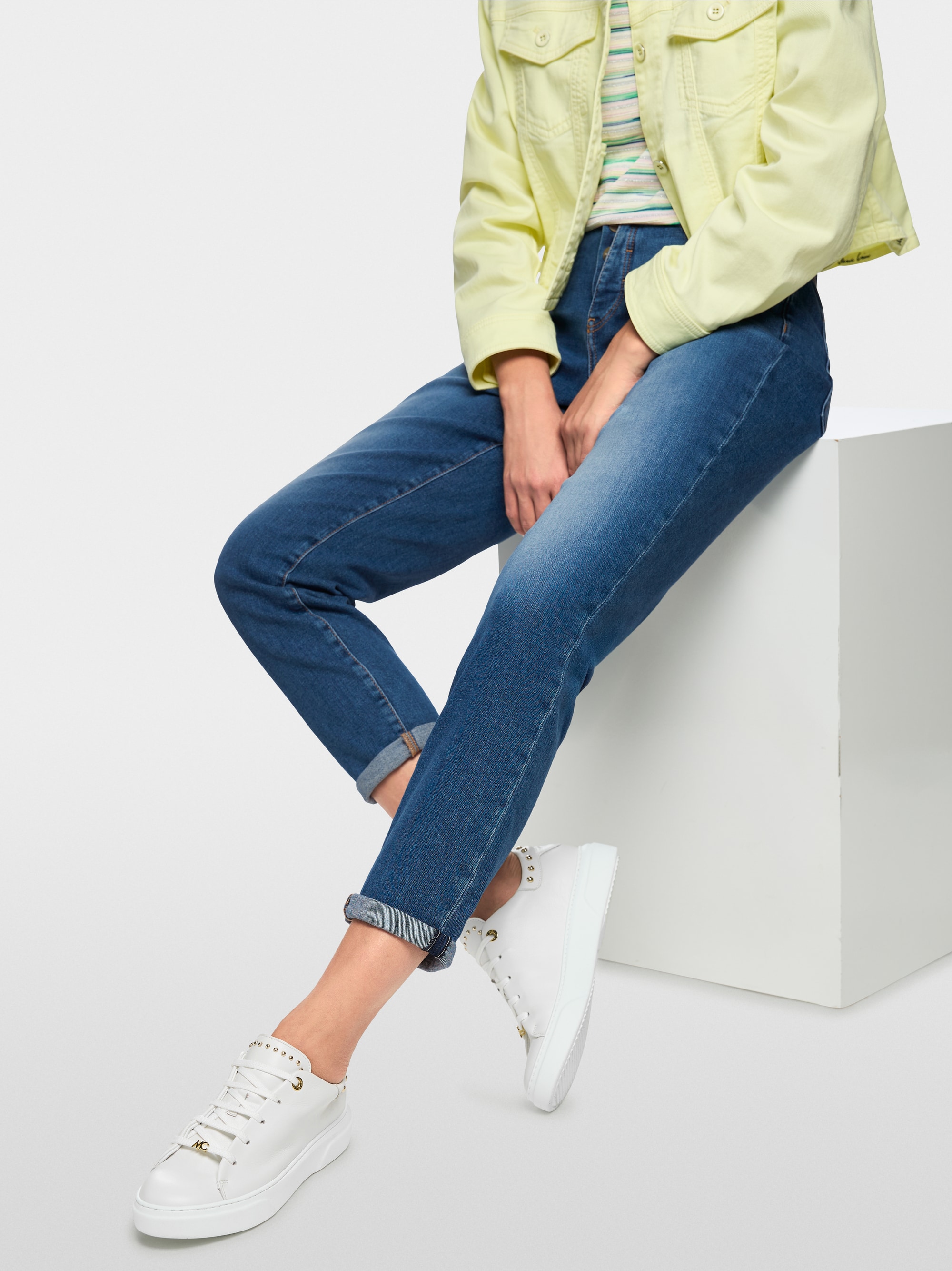 RIAD straight-cut jeans