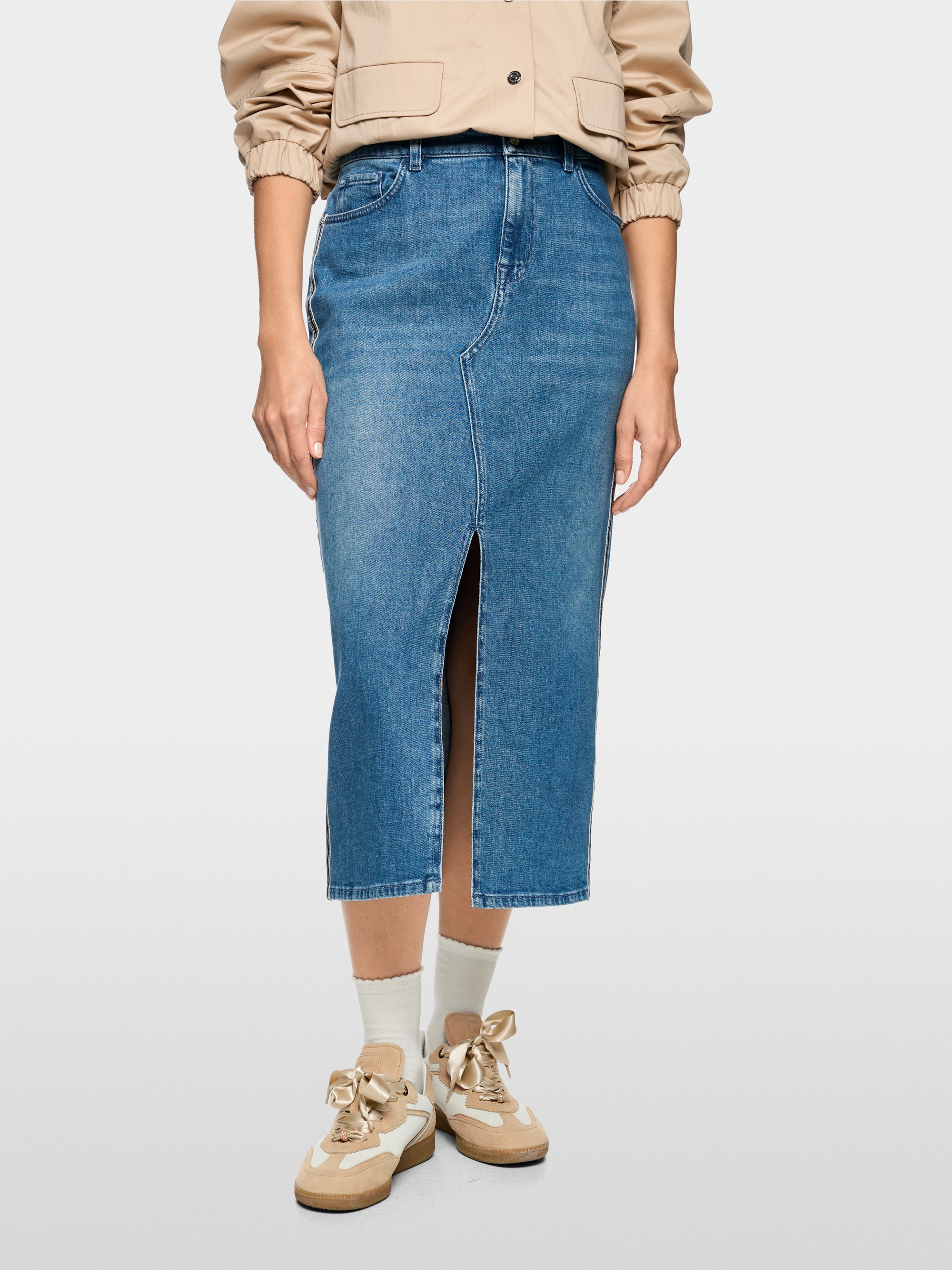 Denim midi skirt with side stripes