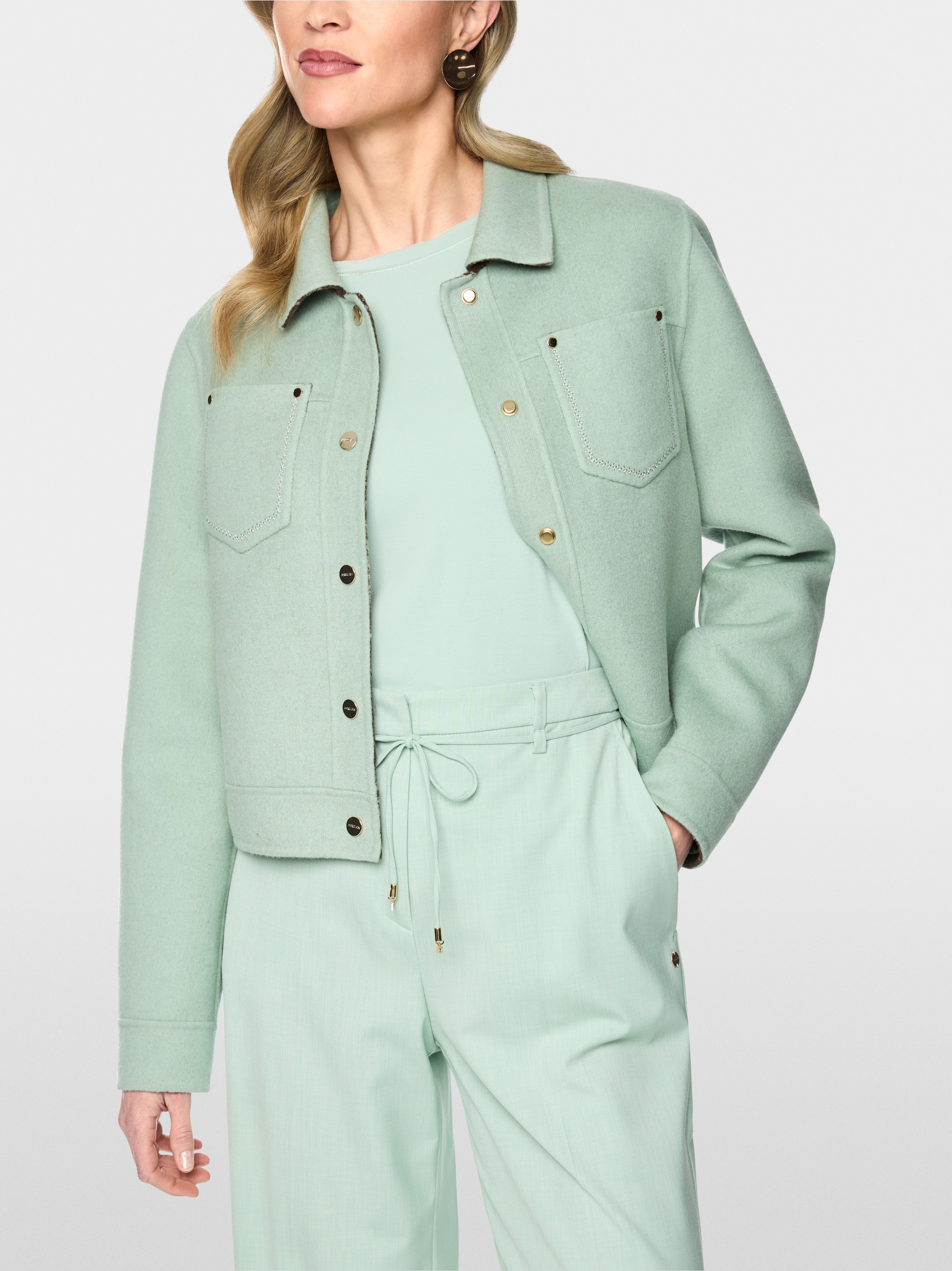 Luxurious reversible wool jacket