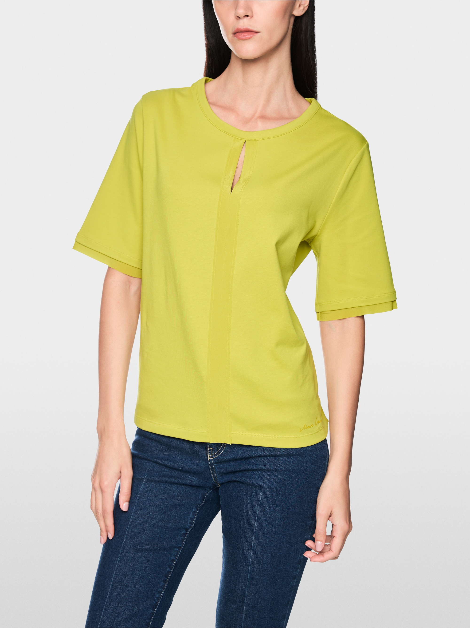 Elegant T-shirt