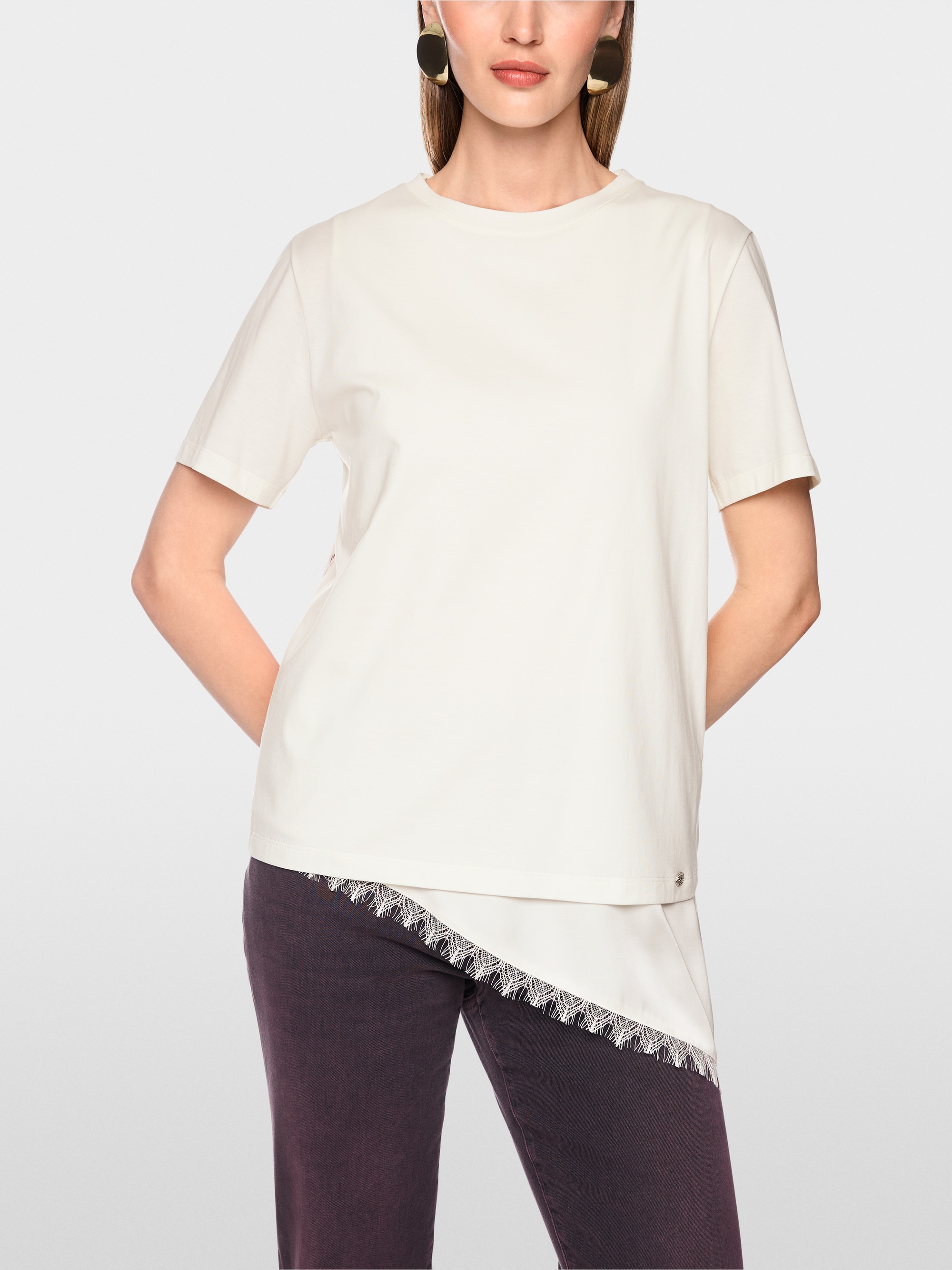 T-shirt with leopard print on the back