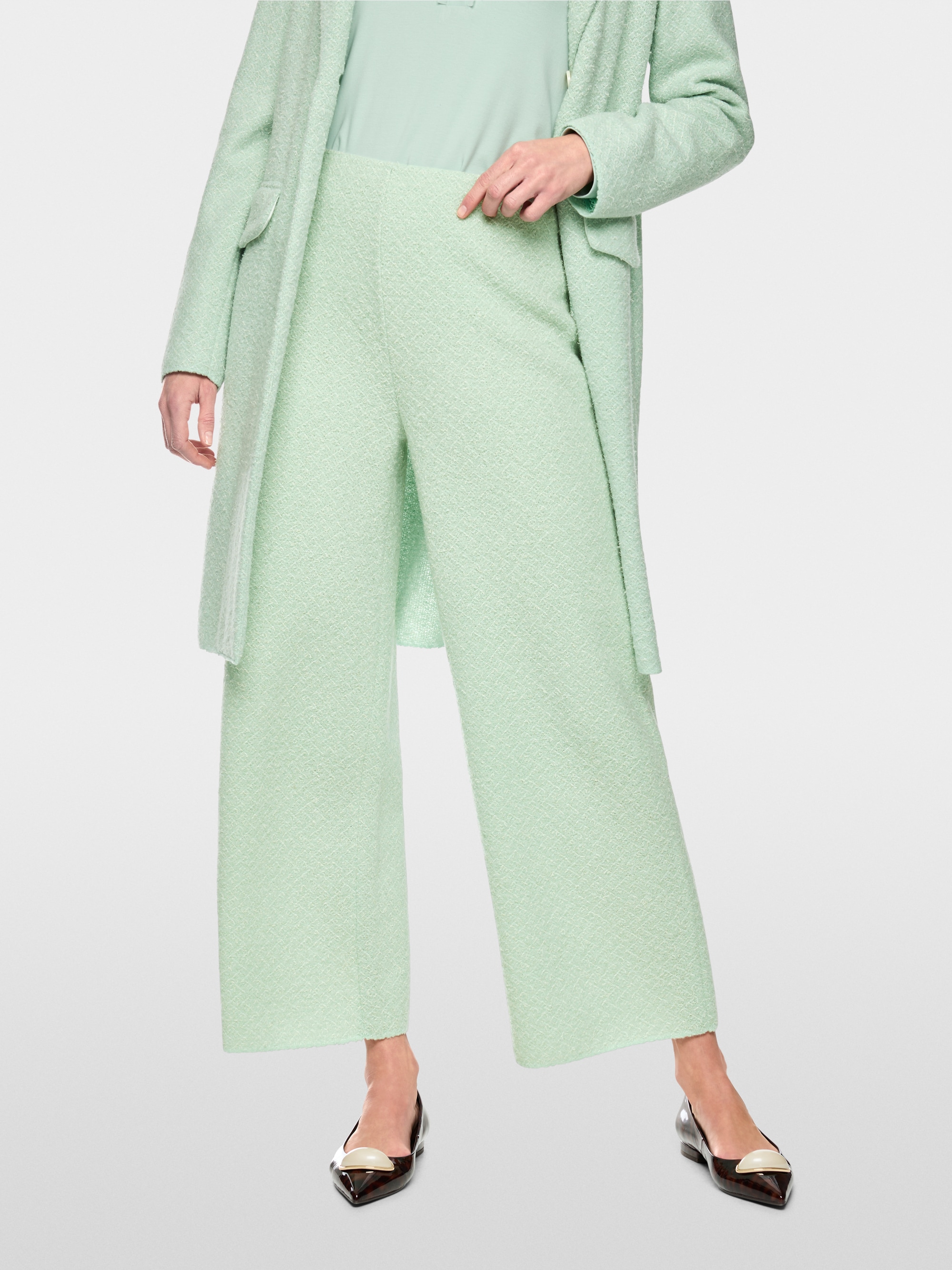 “Knitted in Germany” WELKOM trousers