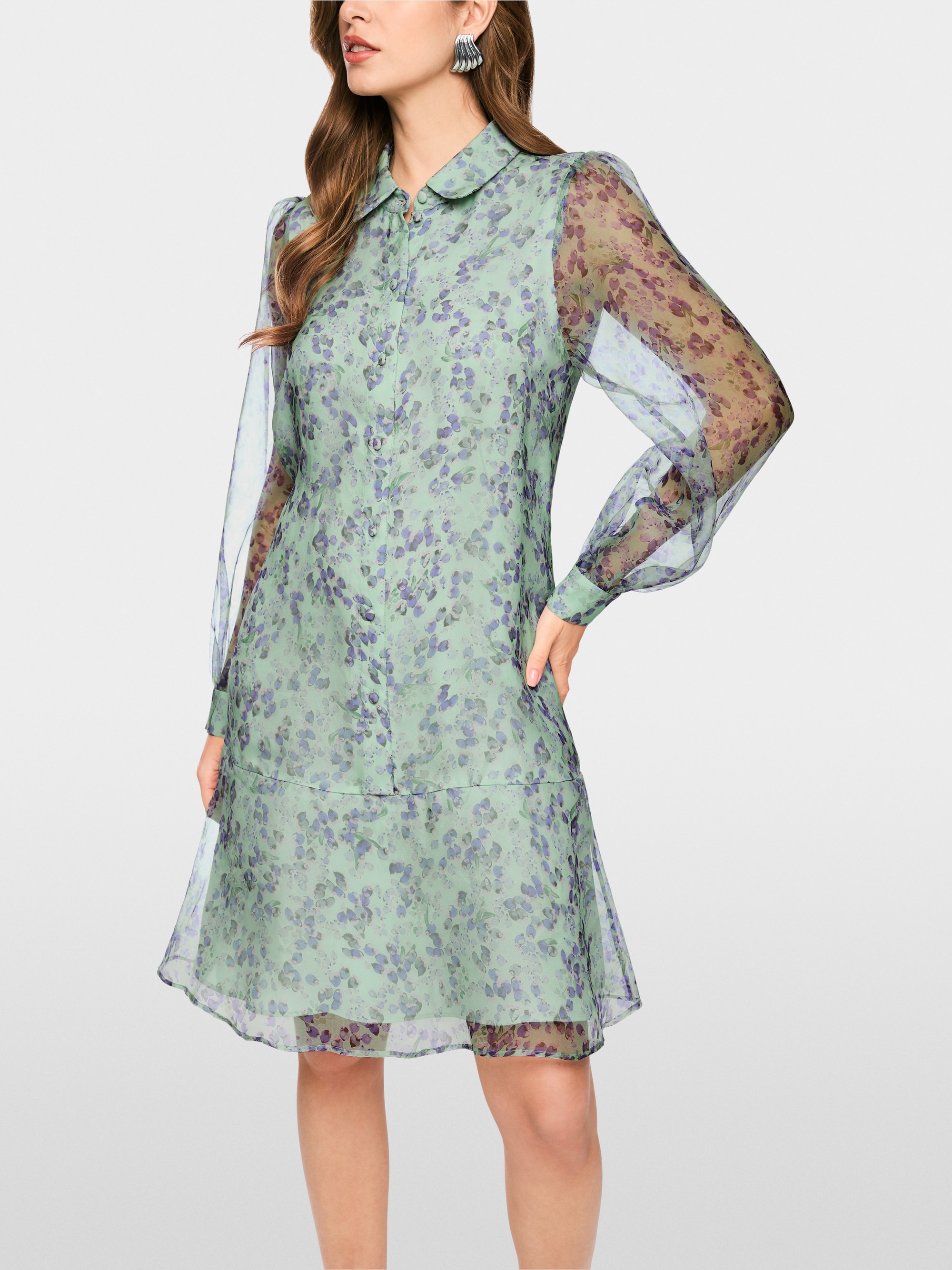 Airy silk dress with flounce