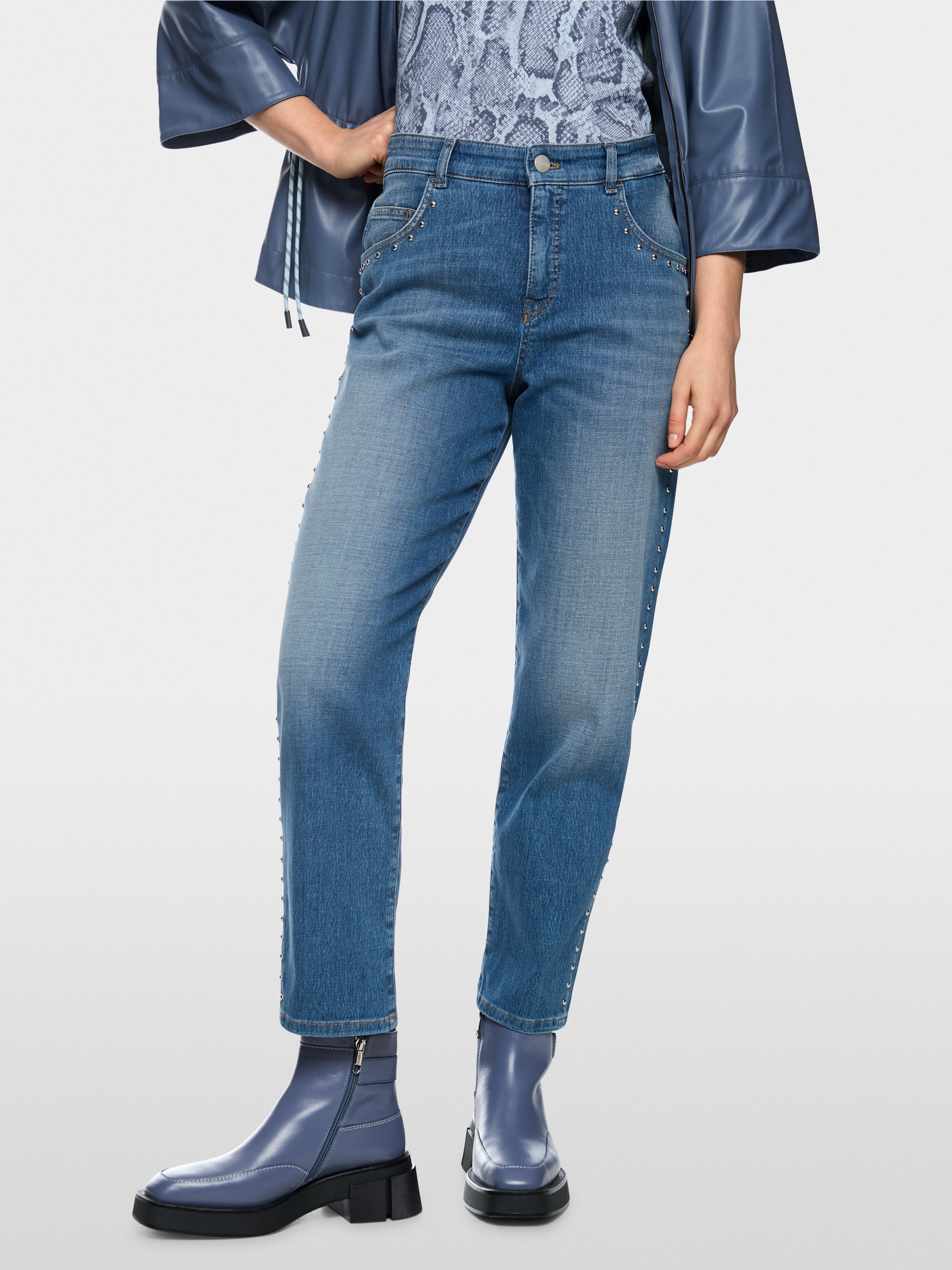ROHA relaxed fit jeans with studs