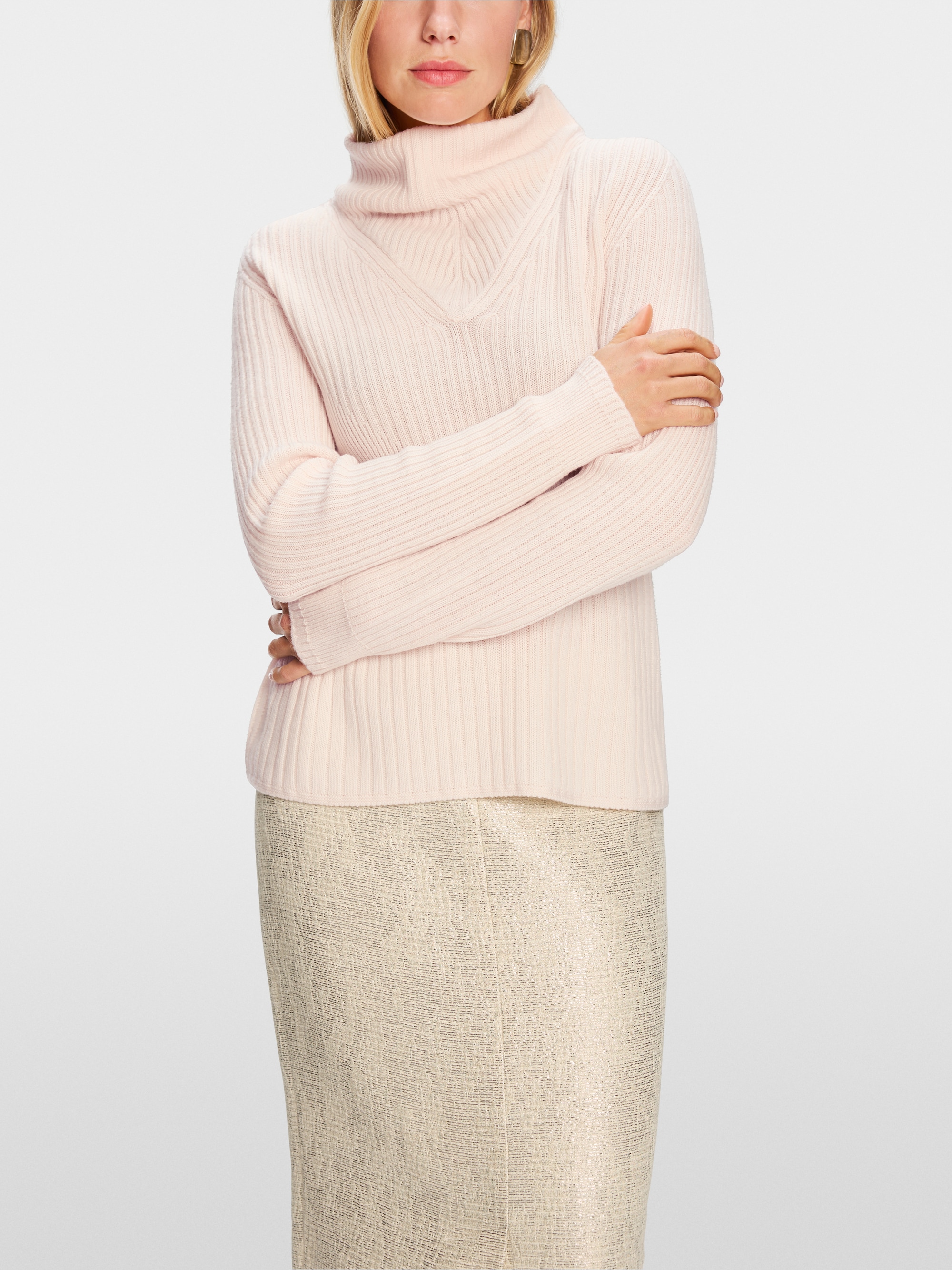 Pull à col montant Knitted in Germany