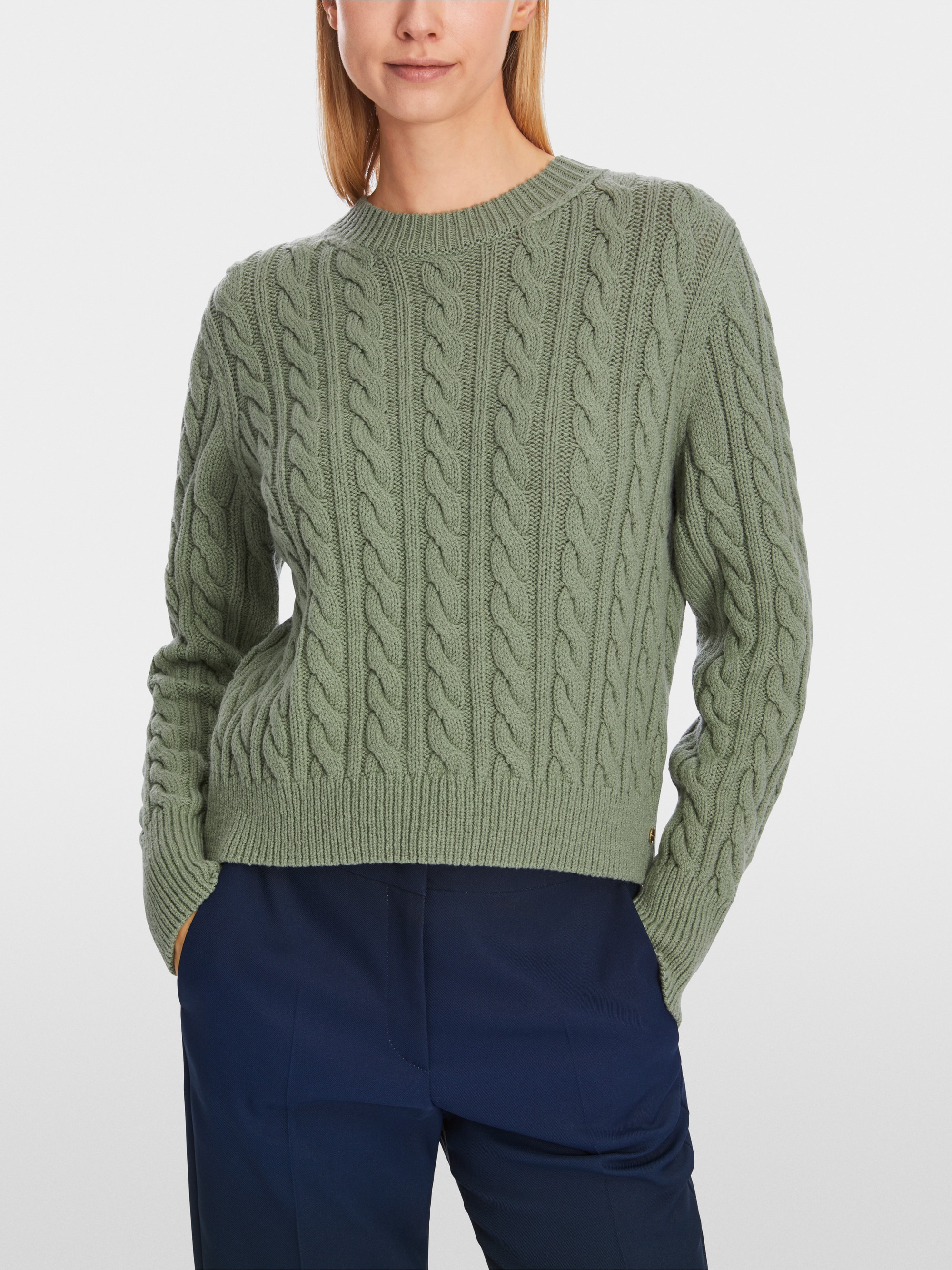 Pull torsadé Knitted in Germany