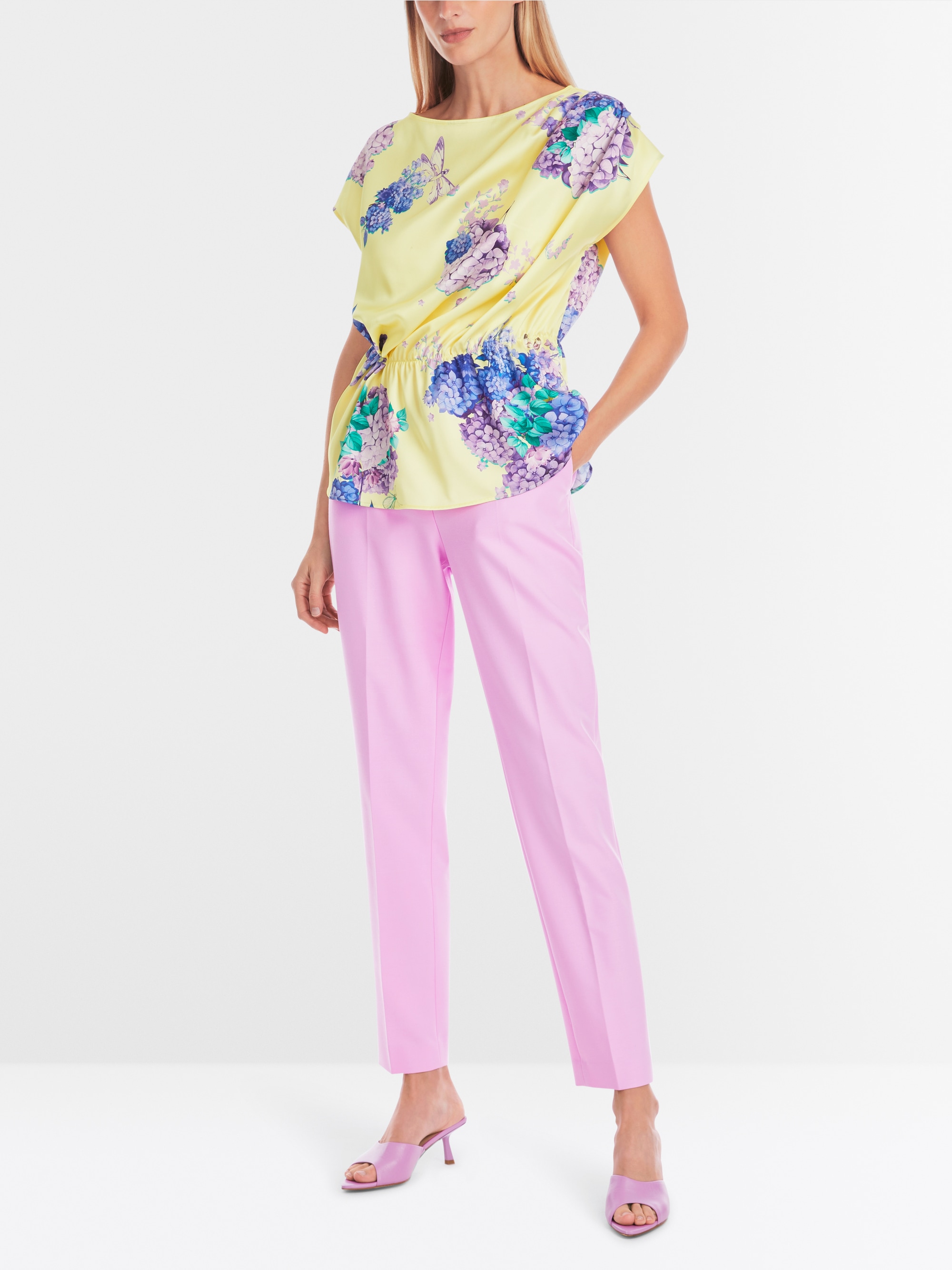 Satinbluse mit Print "Rethink Together"