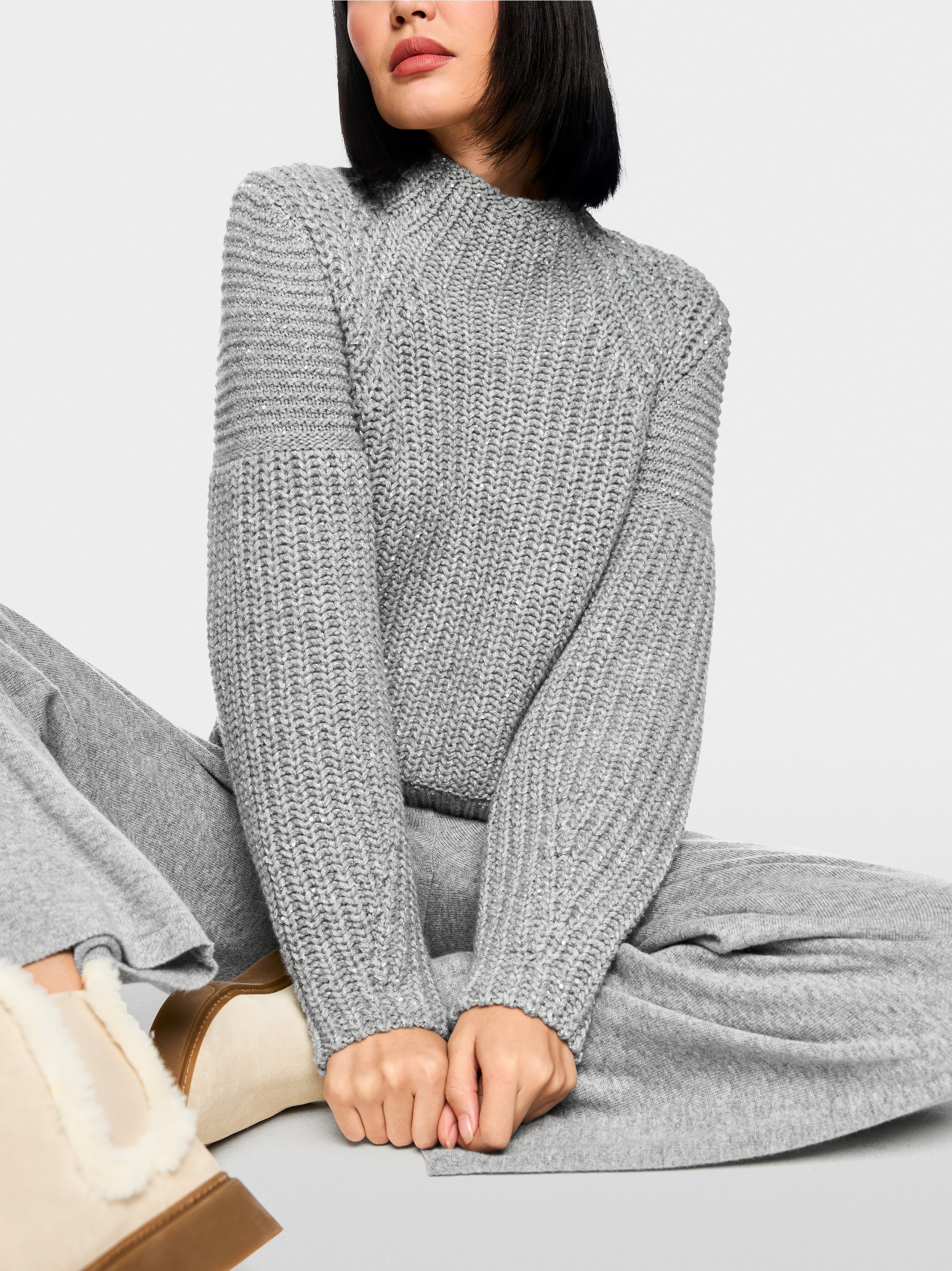 Schimmernder Pullover Knitted in Germany