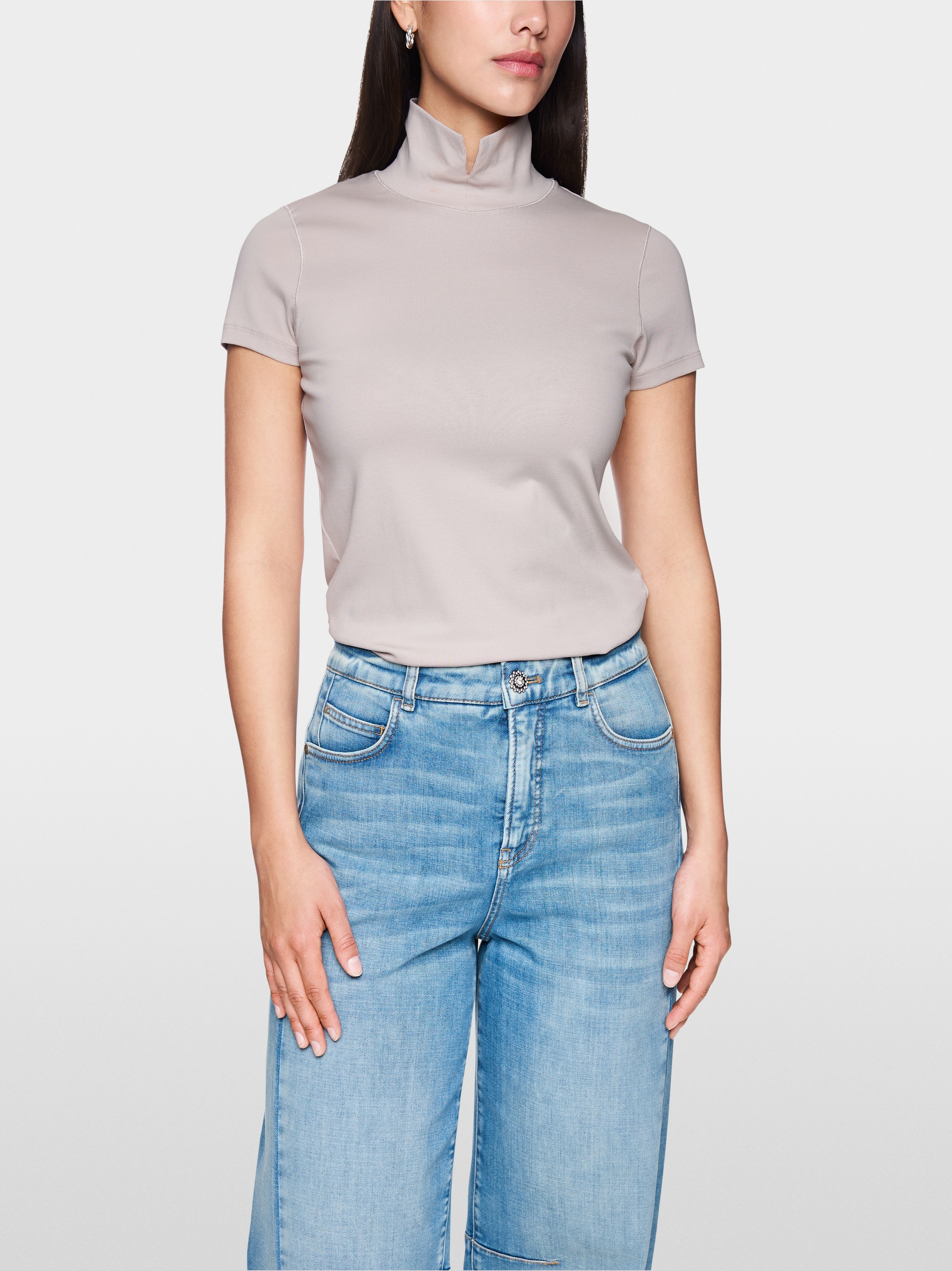 Tee-shirt col roulé fendu