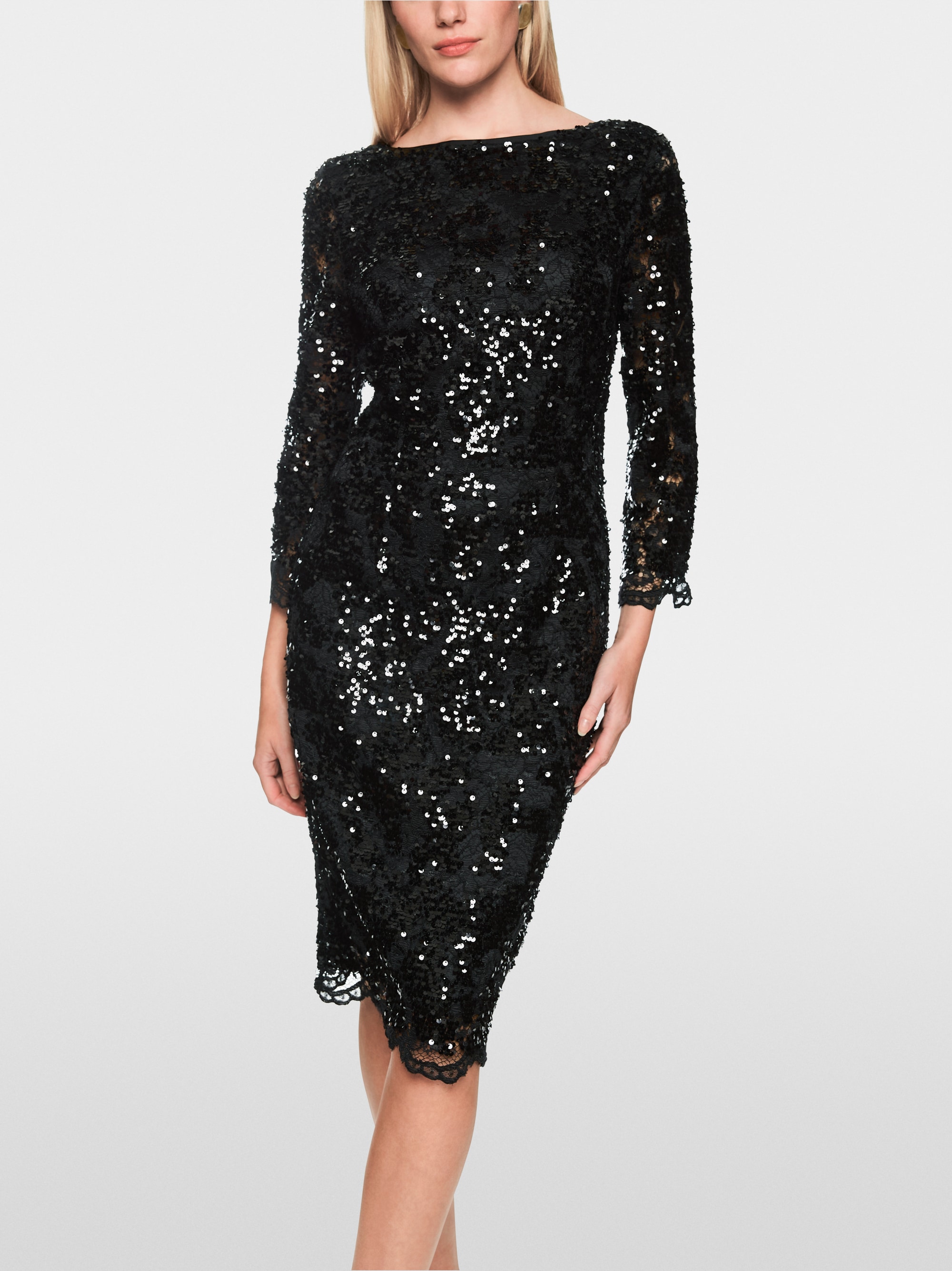 Shimmering lace dress